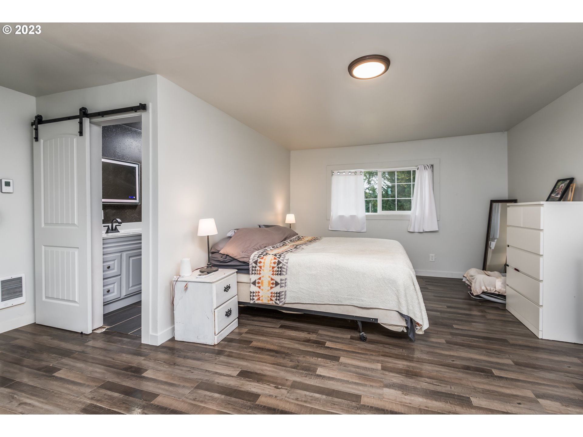 28995 S BEAVERCREEK RD