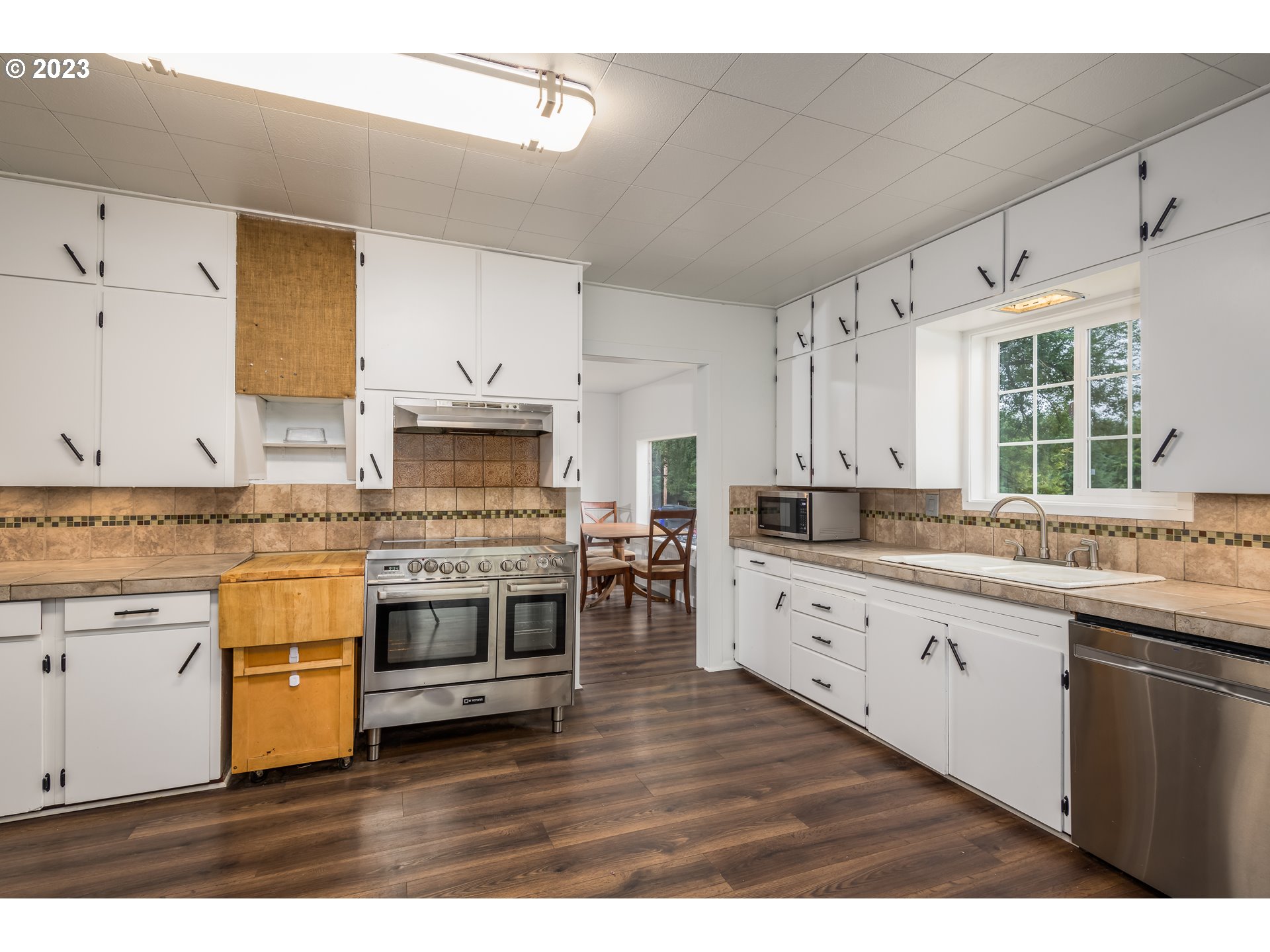 28995 S BEAVERCREEK RD