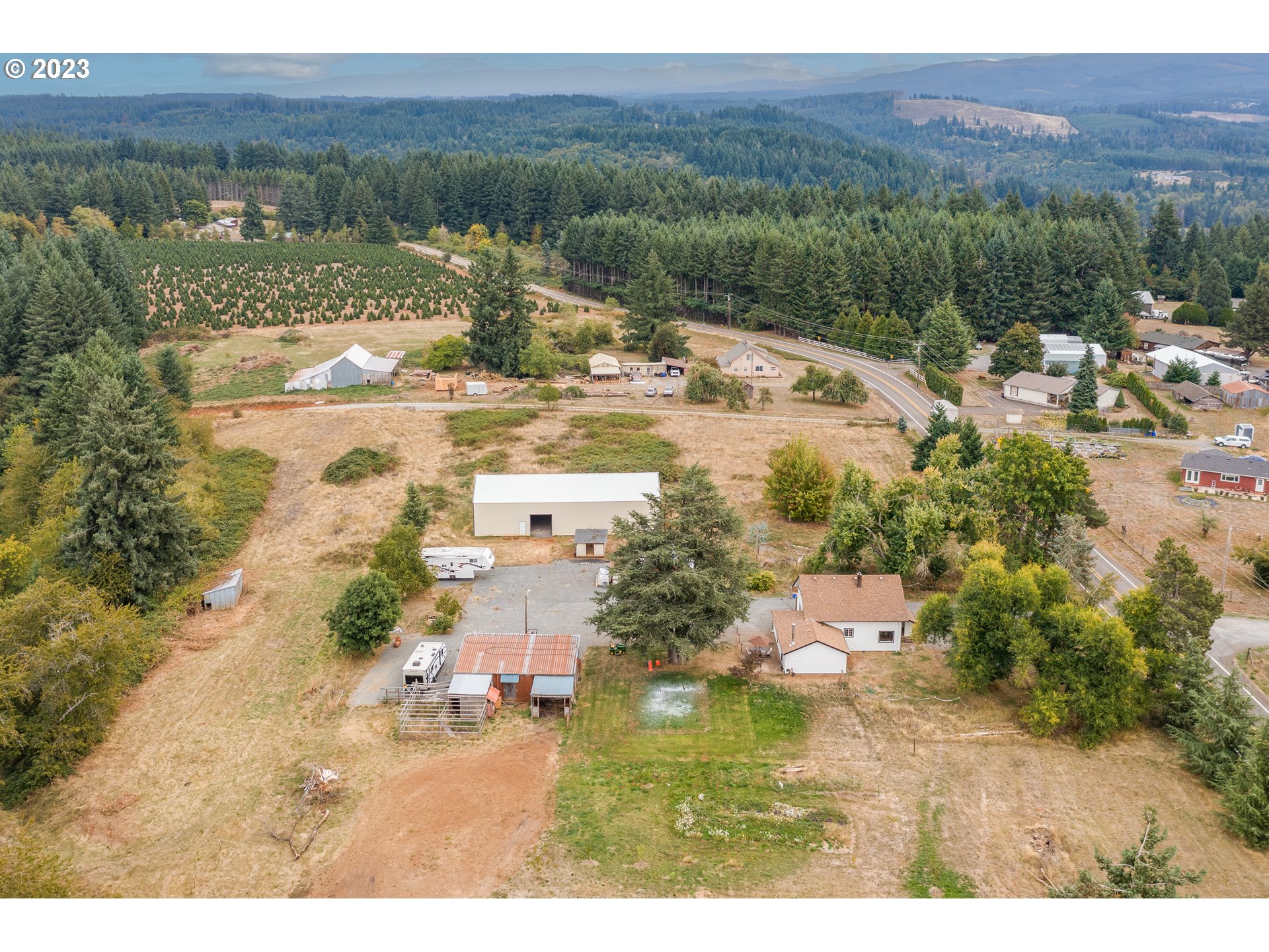 28995 S BEAVERCREEK RD