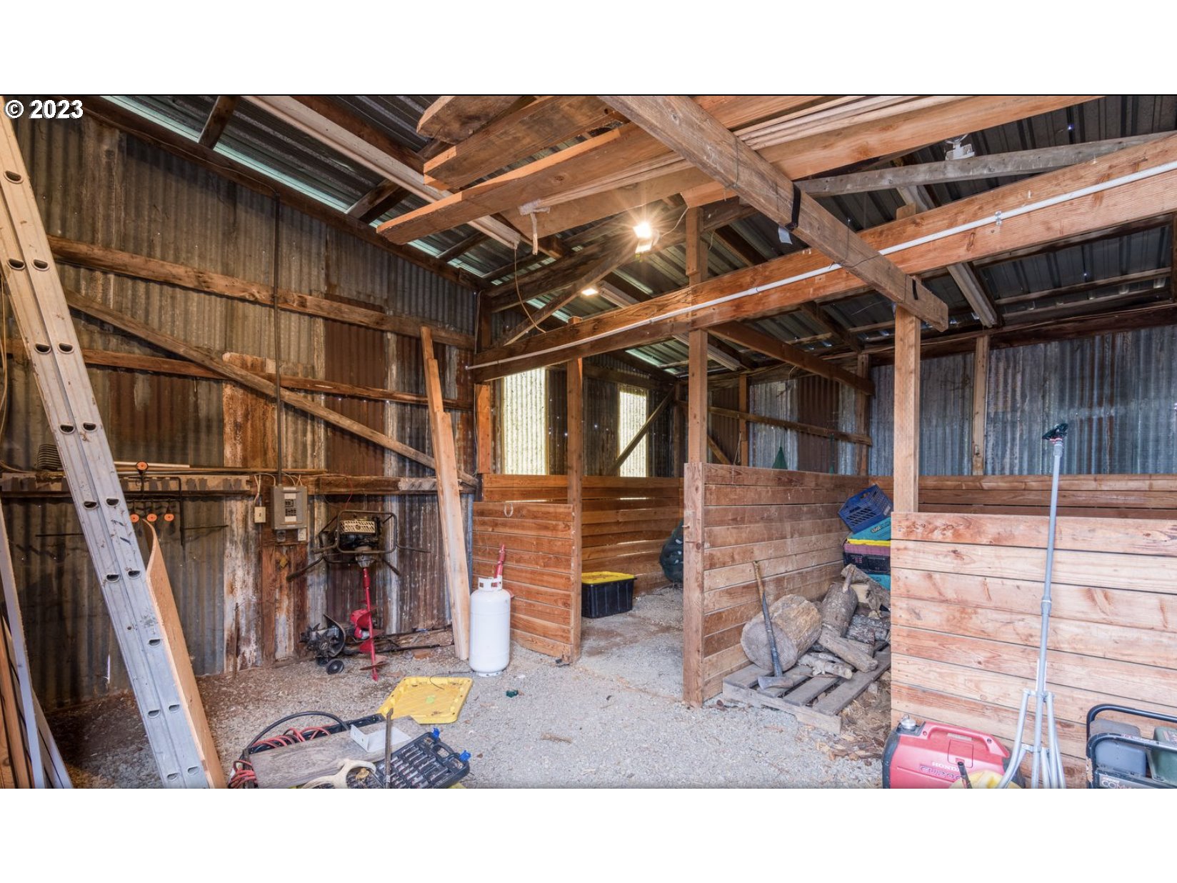 28995 S BEAVERCREEK RD