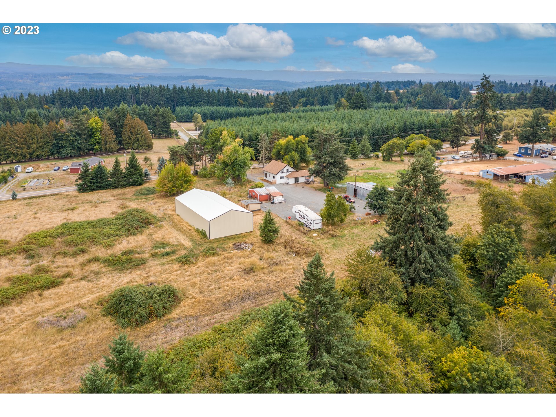 28995 S BEAVERCREEK RD