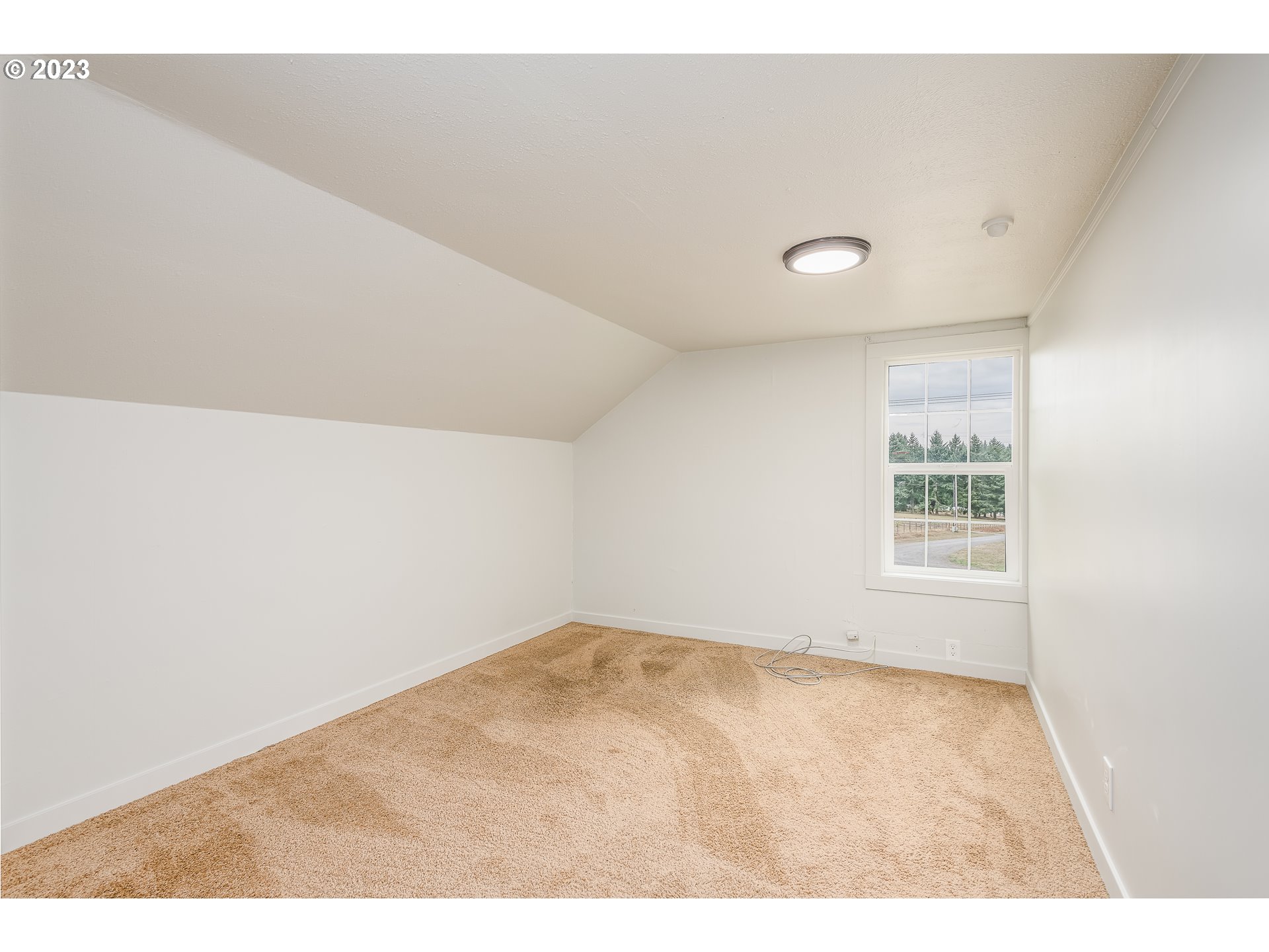 28995 S BEAVERCREEK RD