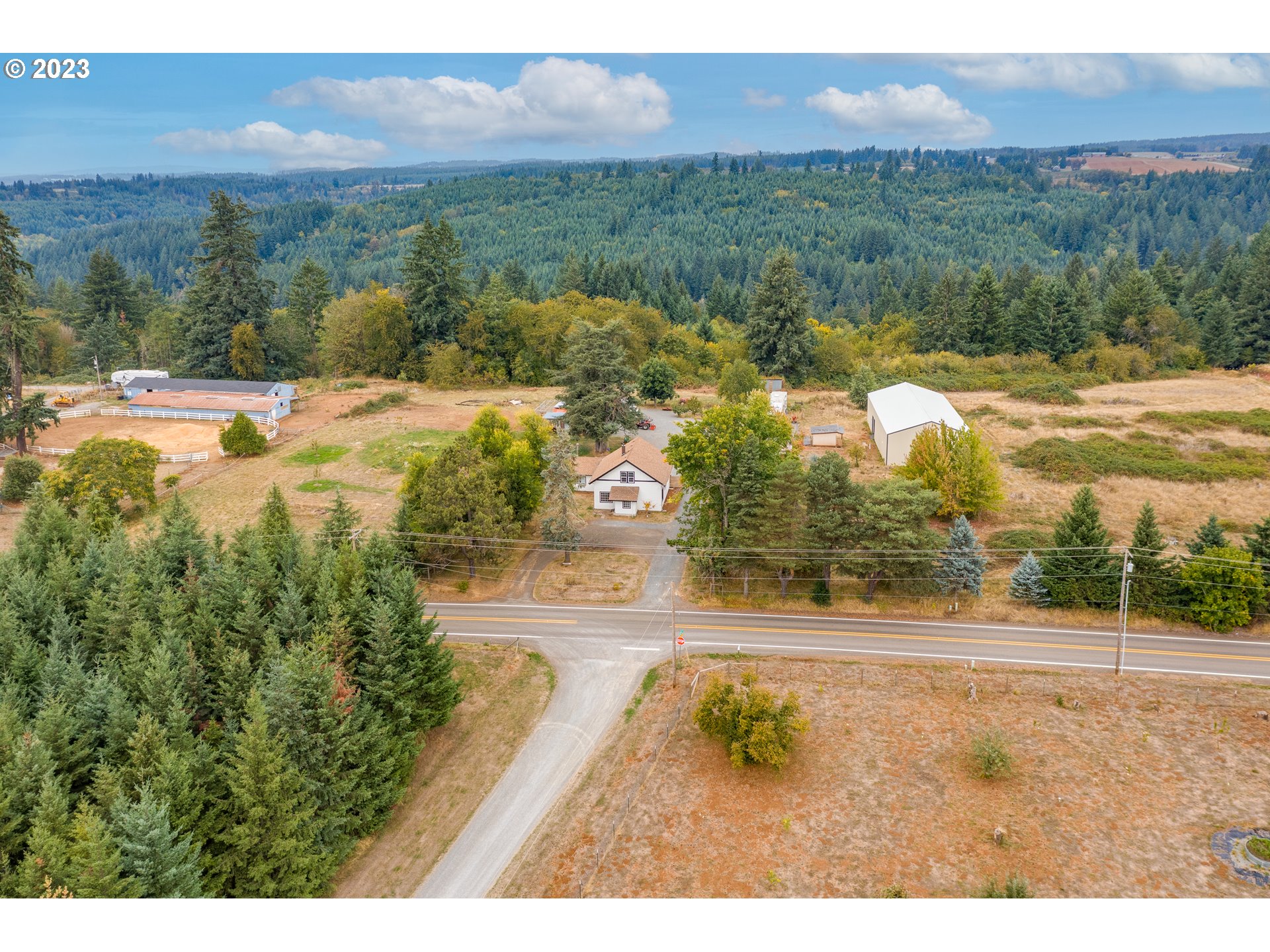 28995 S BEAVERCREEK RD