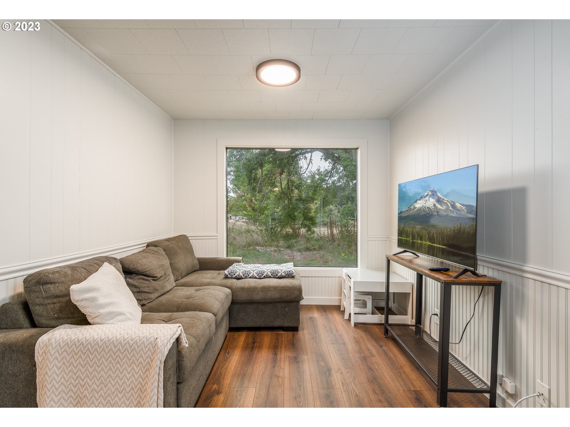 28995 S BEAVERCREEK RD