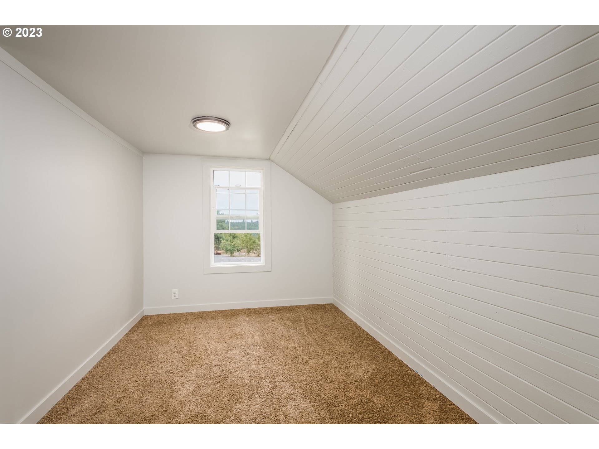 28995 S BEAVERCREEK RD