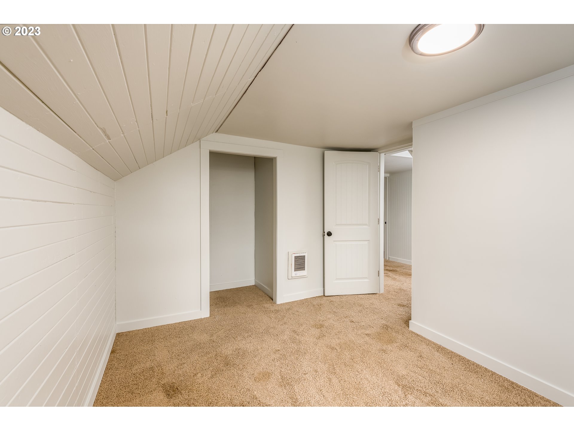 28995 S BEAVERCREEK RD