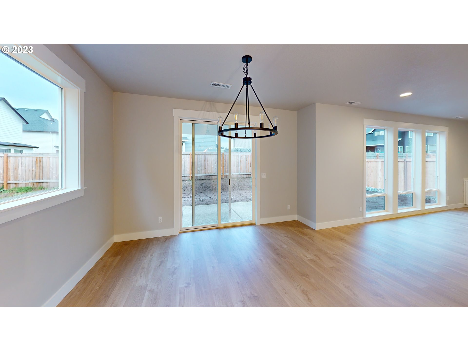 1013 NE 17TH AVE L 12