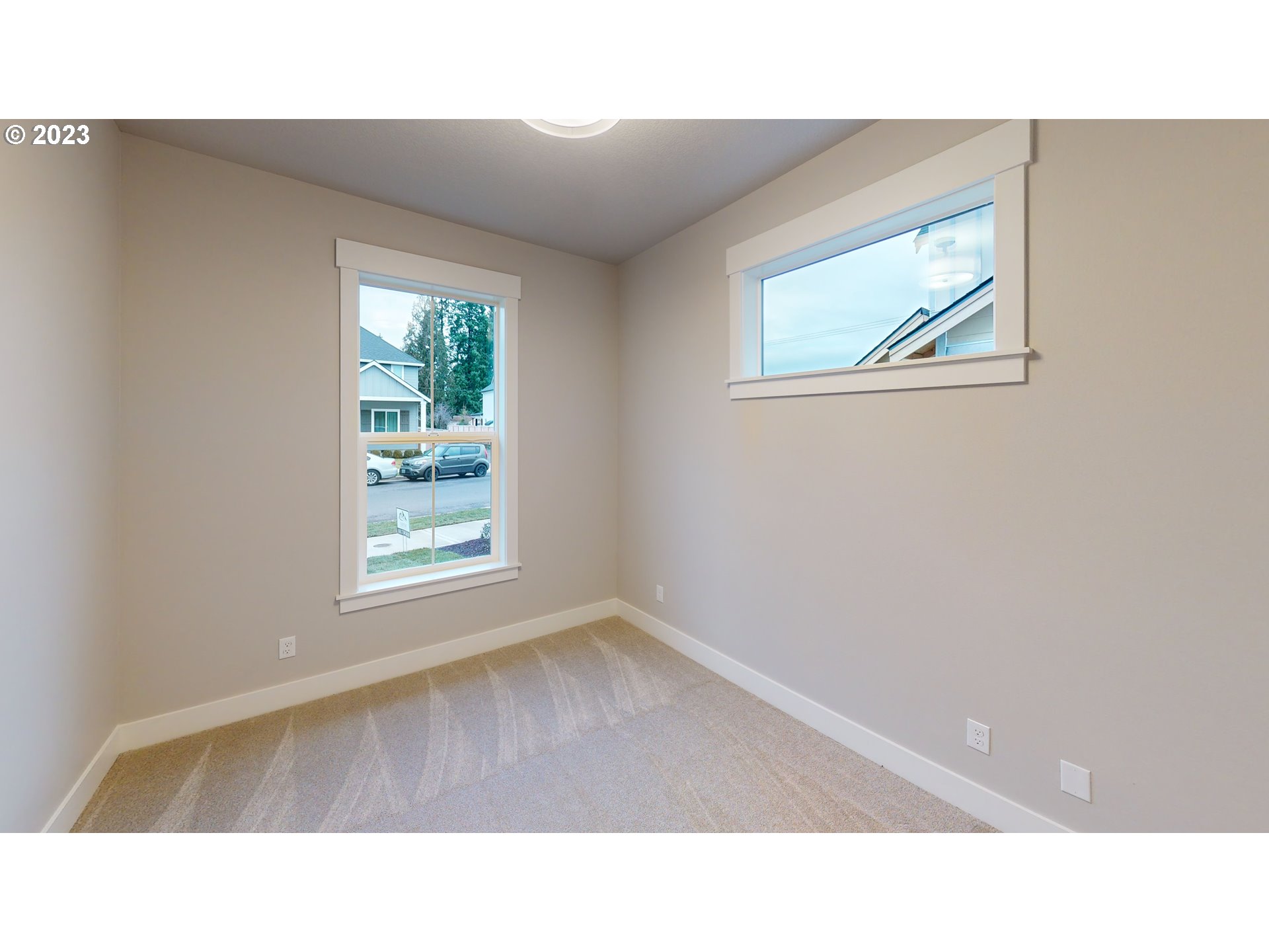 1013 NE 17TH AVE L 12