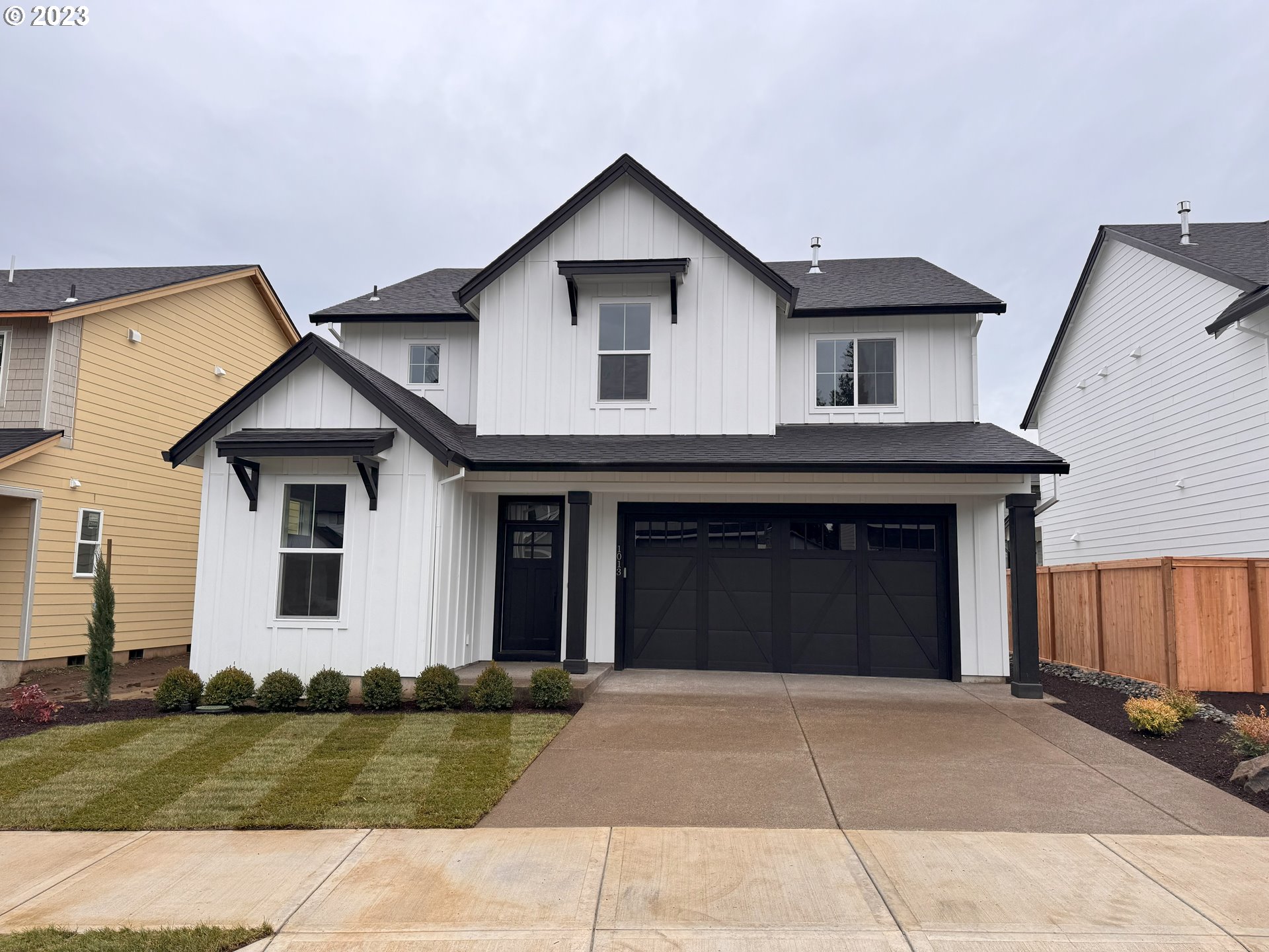 1013 NE 17TH AVE L 12