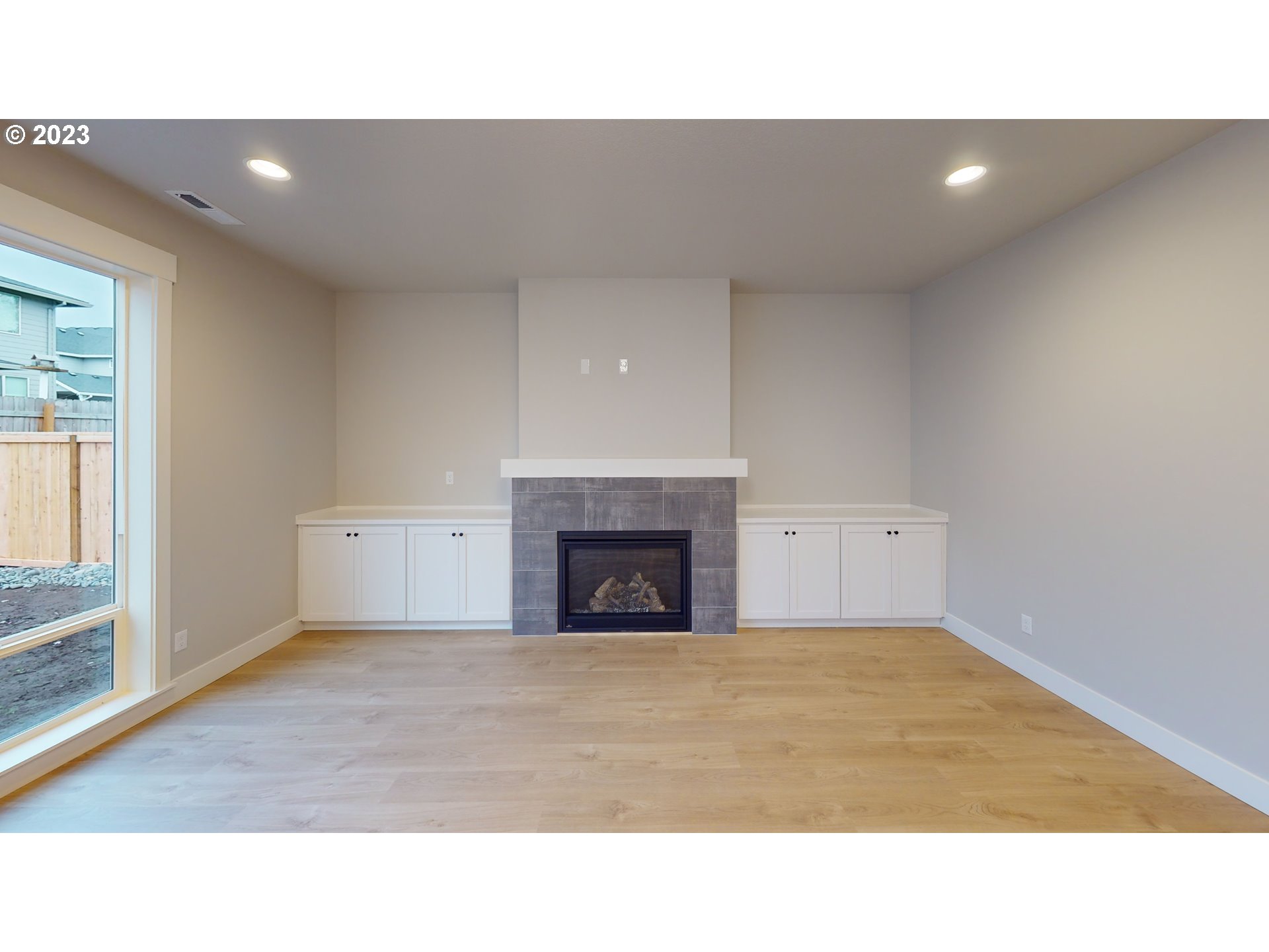 1013 NE 17TH AVE L 12