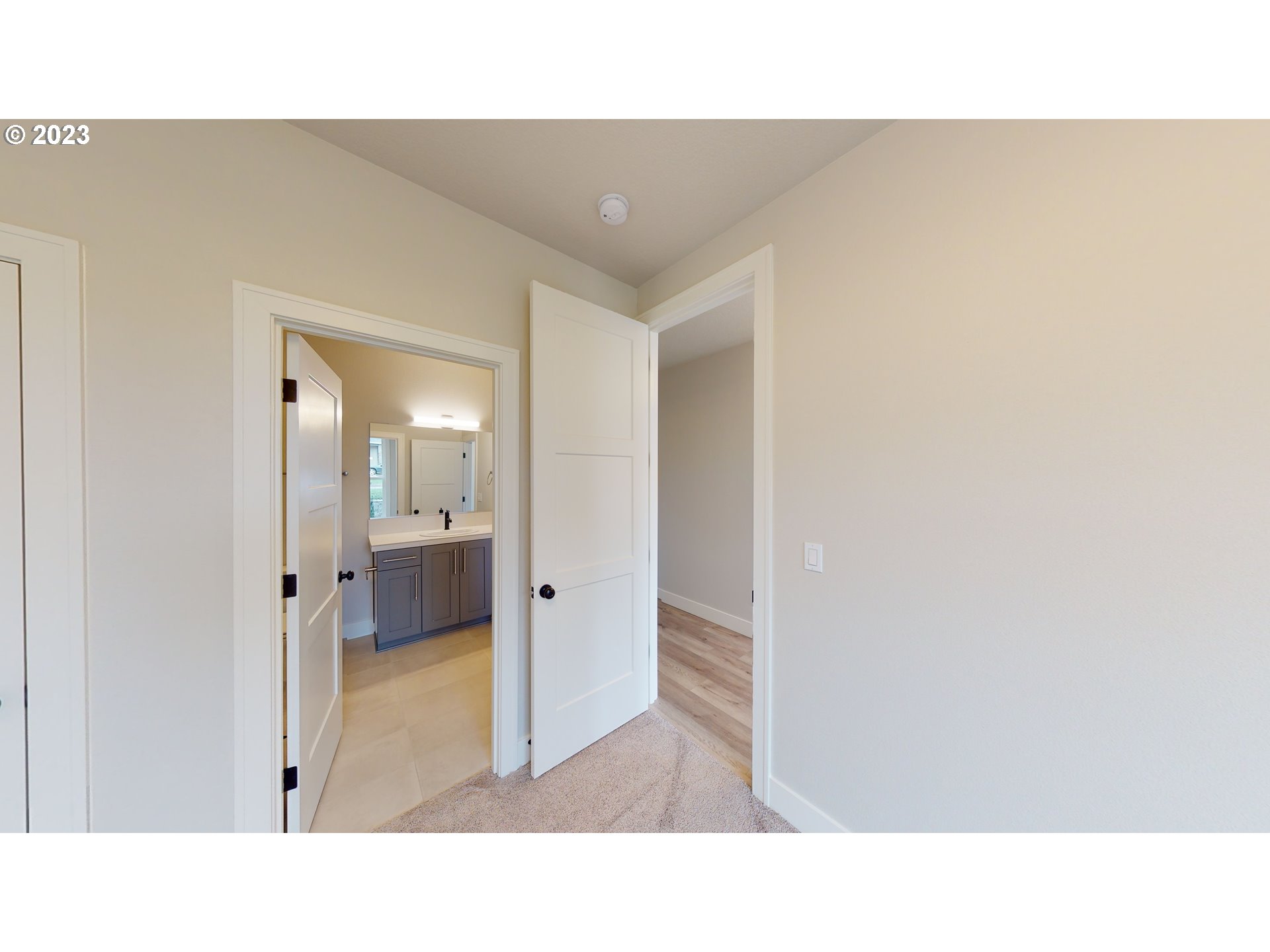 15882 SE BOLLAM DR L161