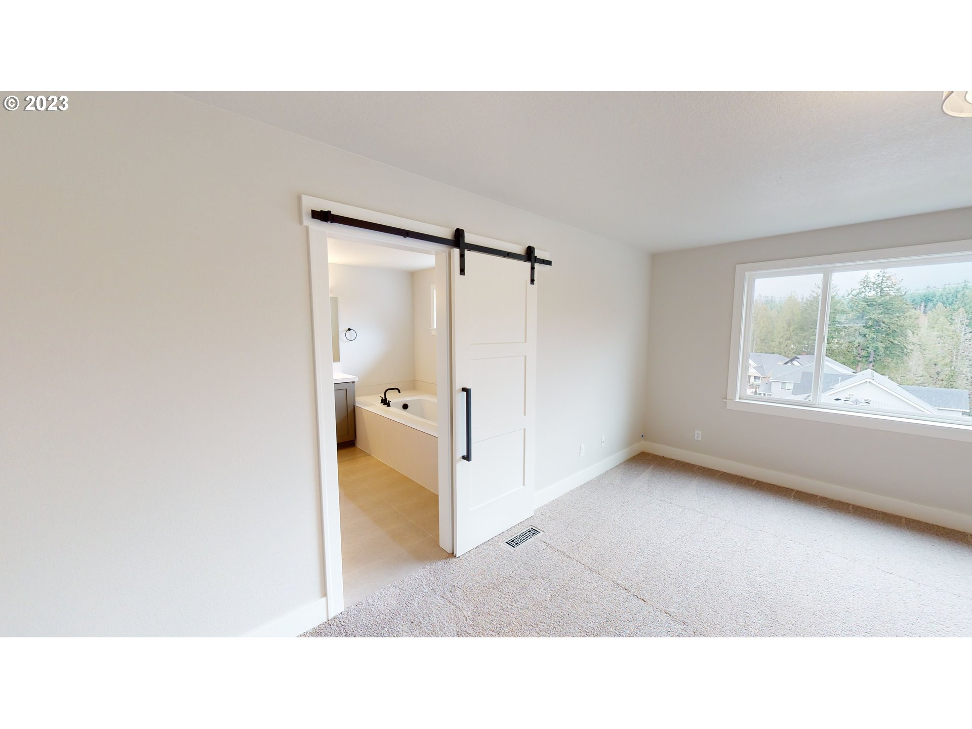 15882 SE BOLLAM DR L161