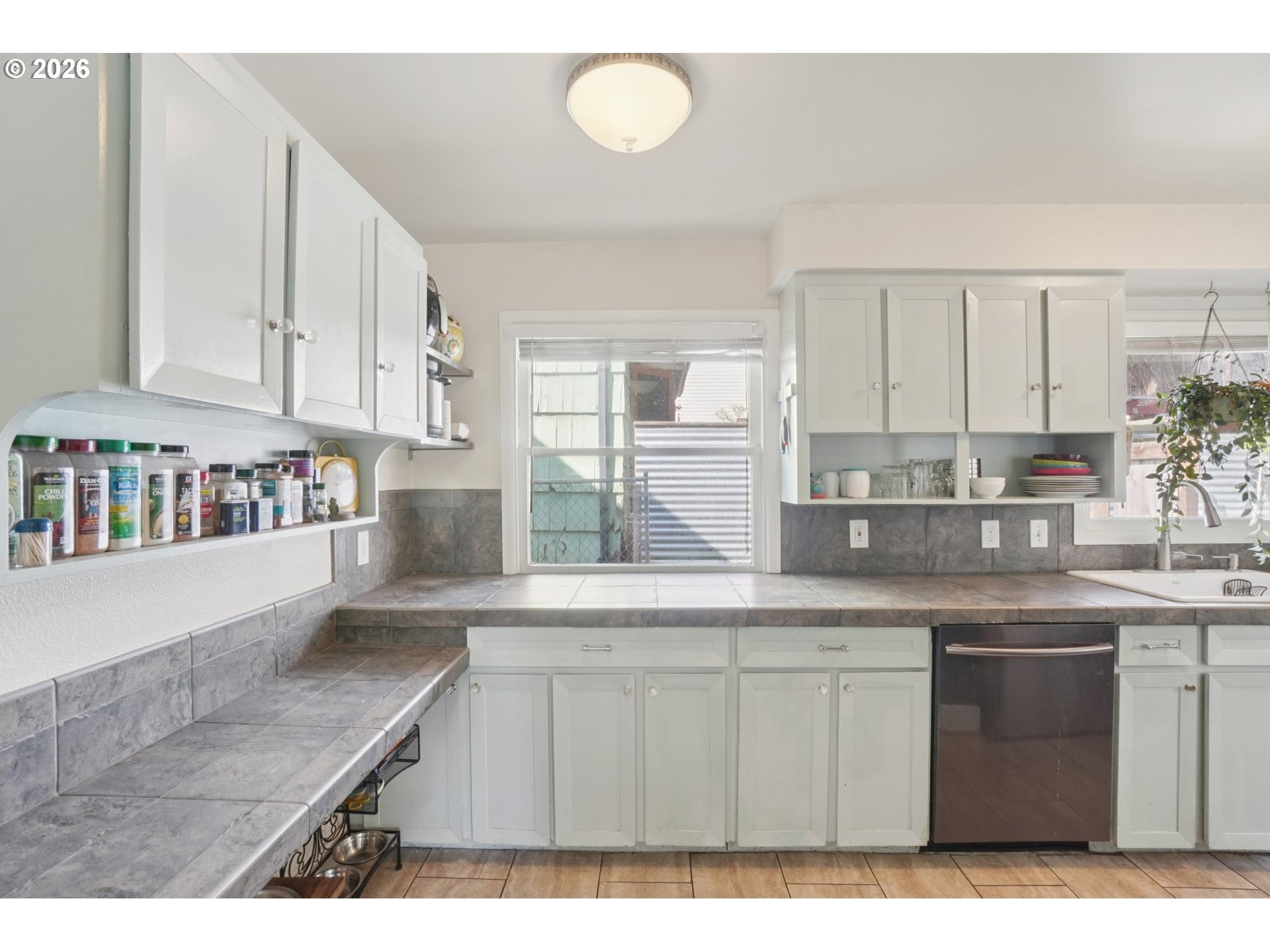 3220 NE 33RD AVE