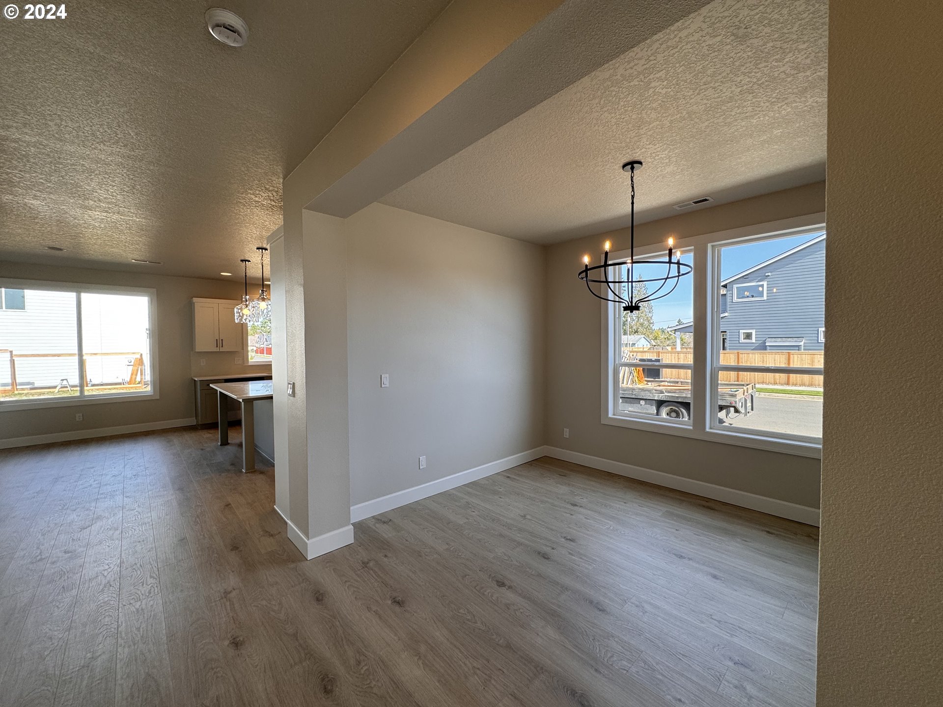 924 NE 17th AVE L 33