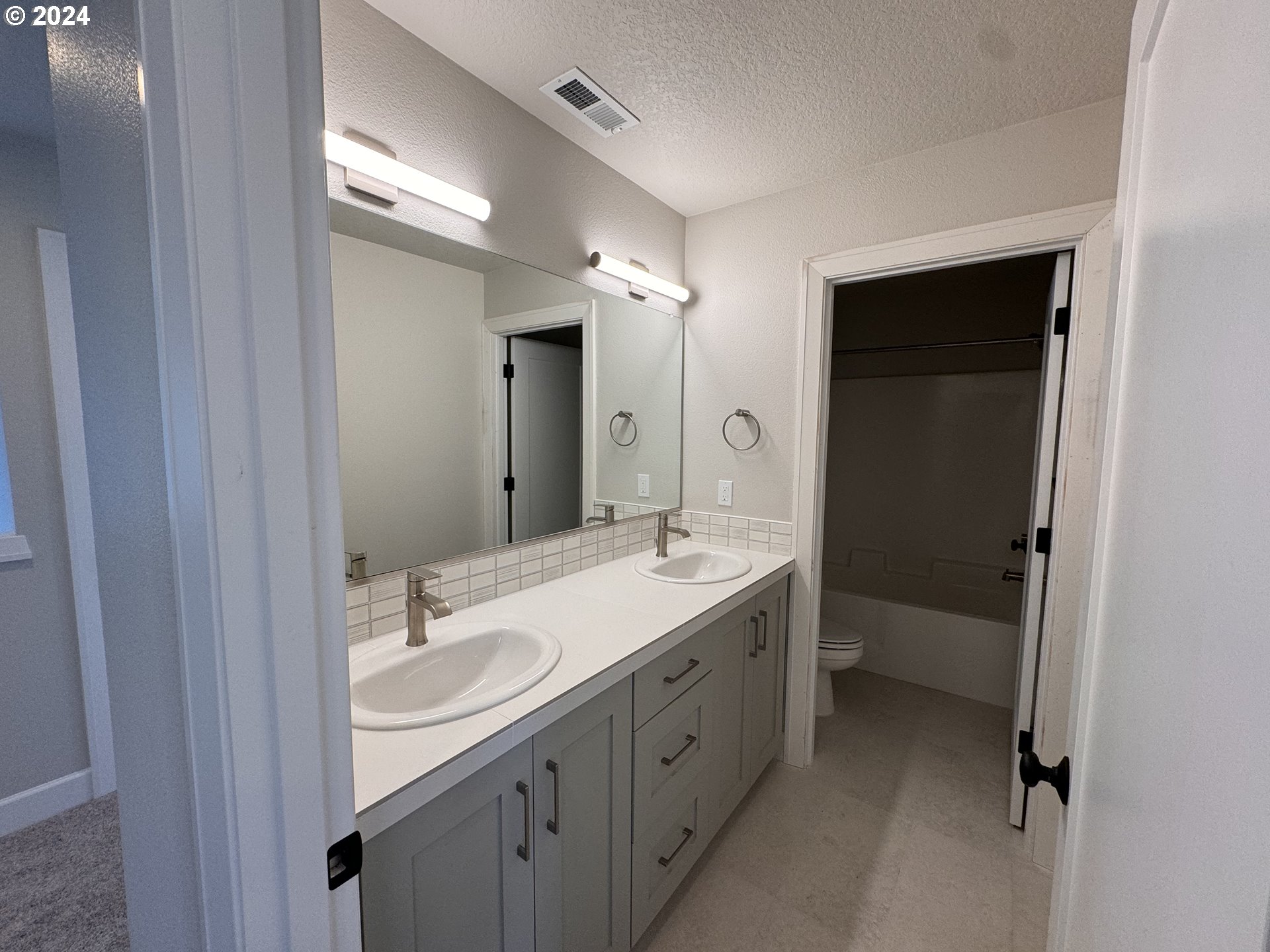 924 NE 17th AVE L 33