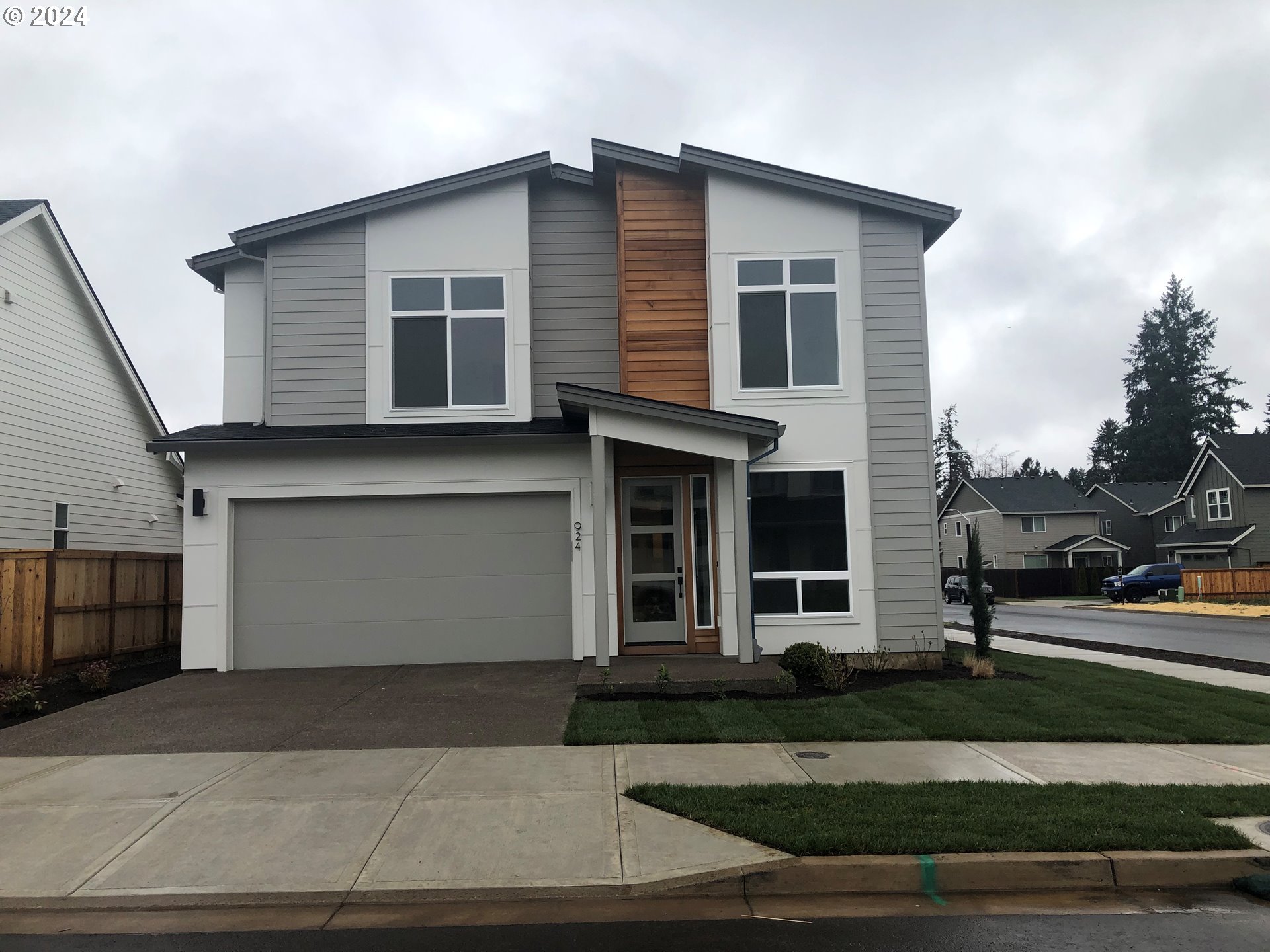 924 NE 17th AVE L 33