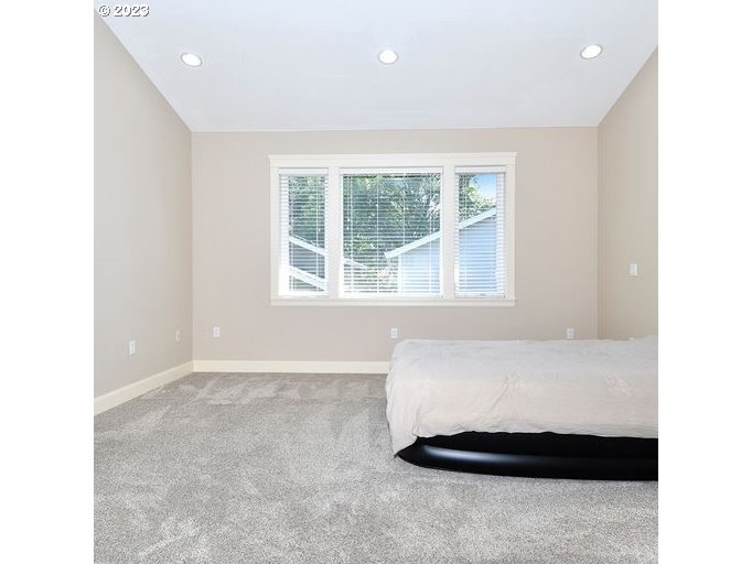 12614 SE TIBBETTS ST