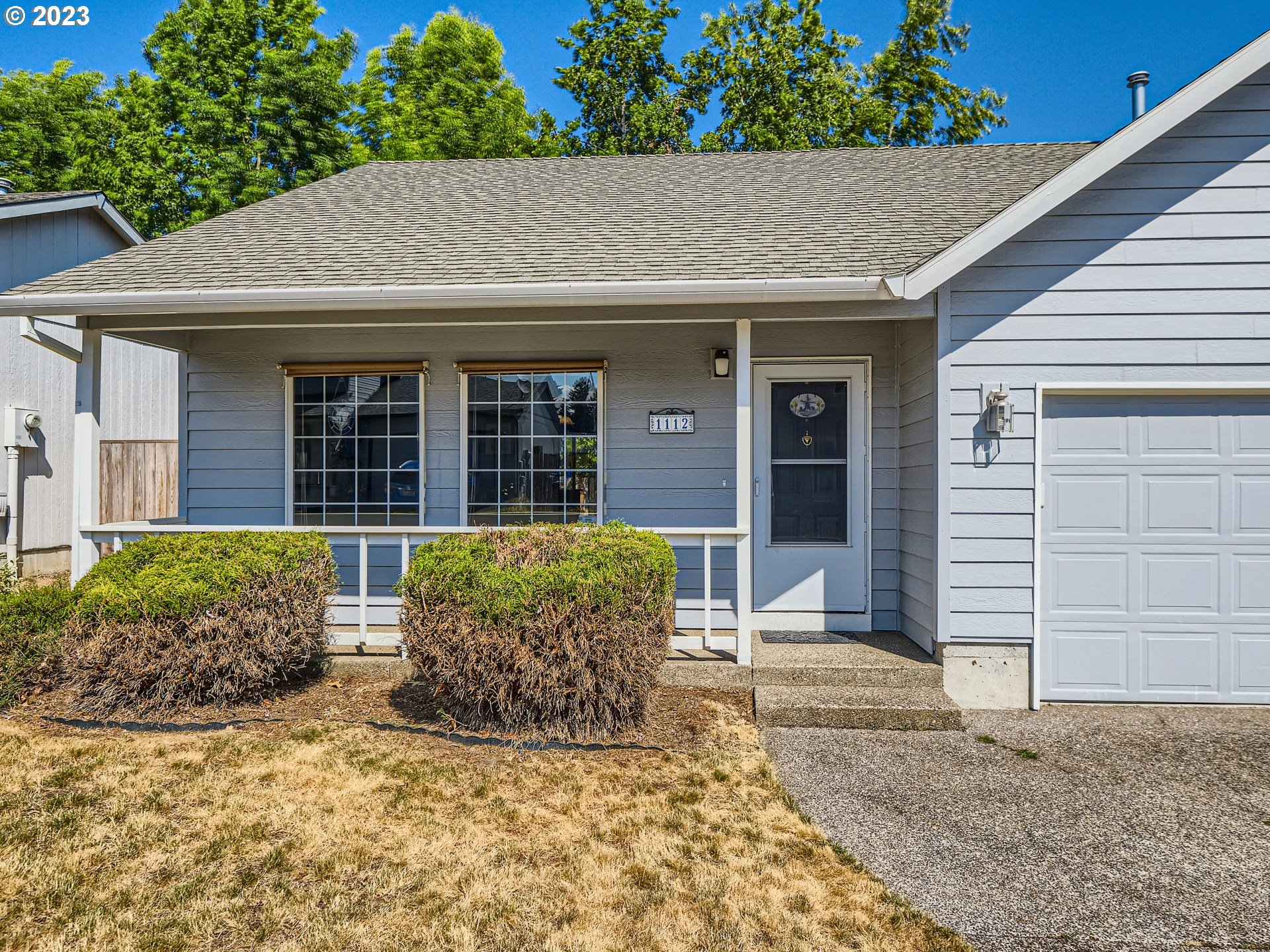 1112 SW IVORY LOOP