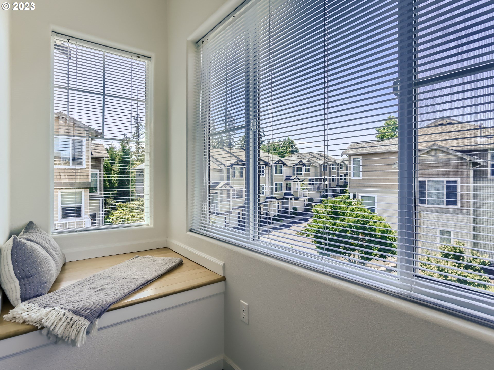 15260 SW MALLARD DR 101