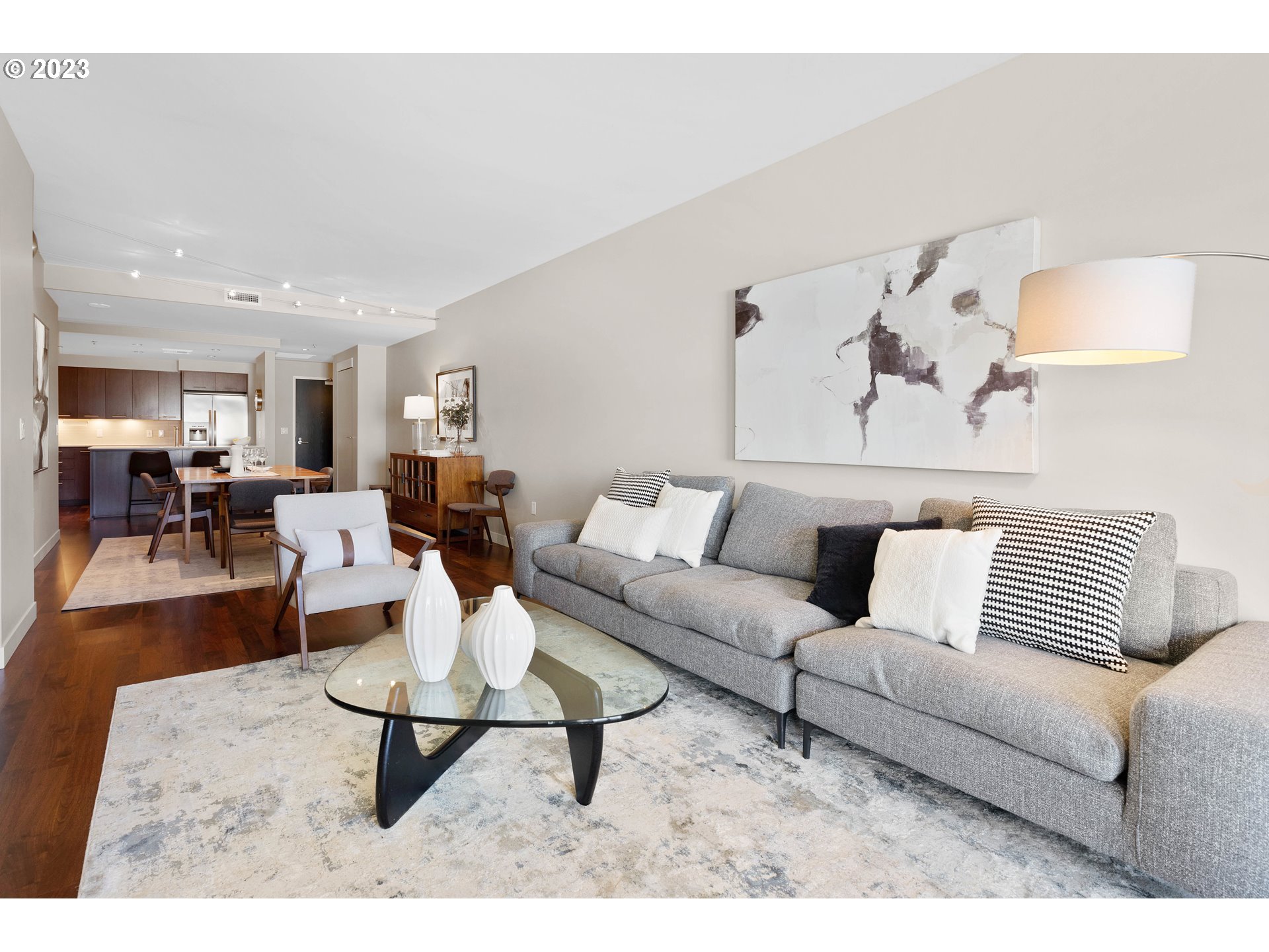 1310 NW NAITO PKWY 505