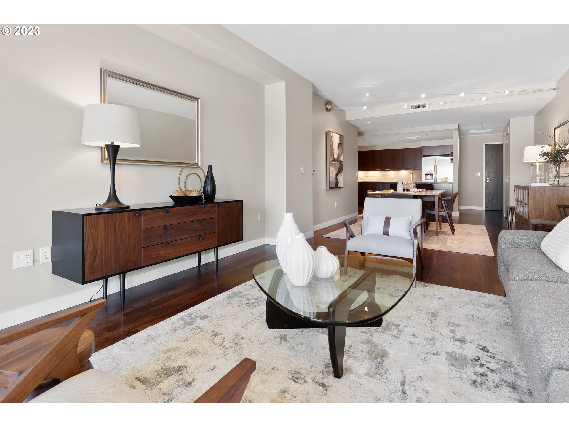 1310 NW NAITO PKWY 505