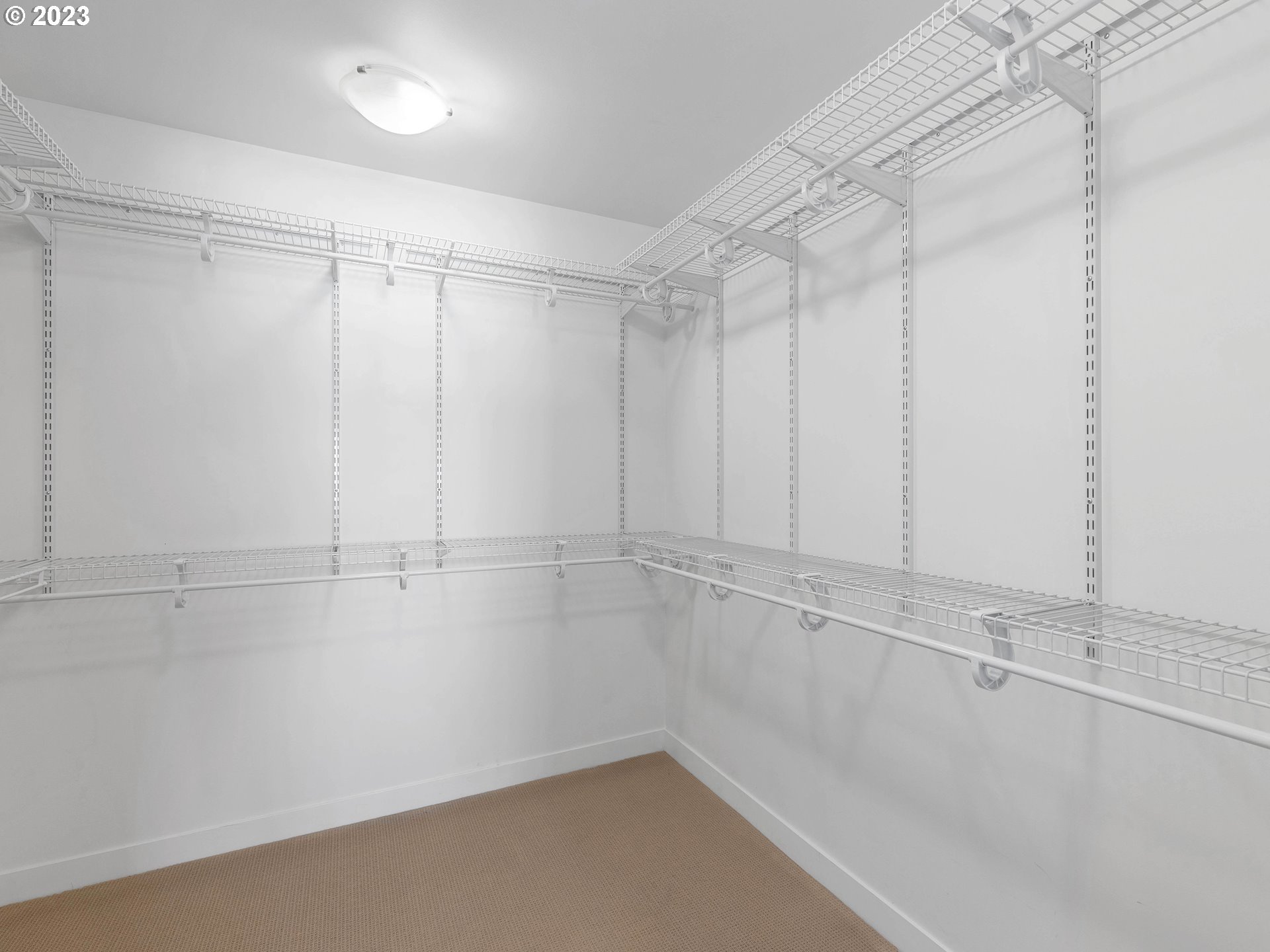 1310 NW NAITO PKWY 505