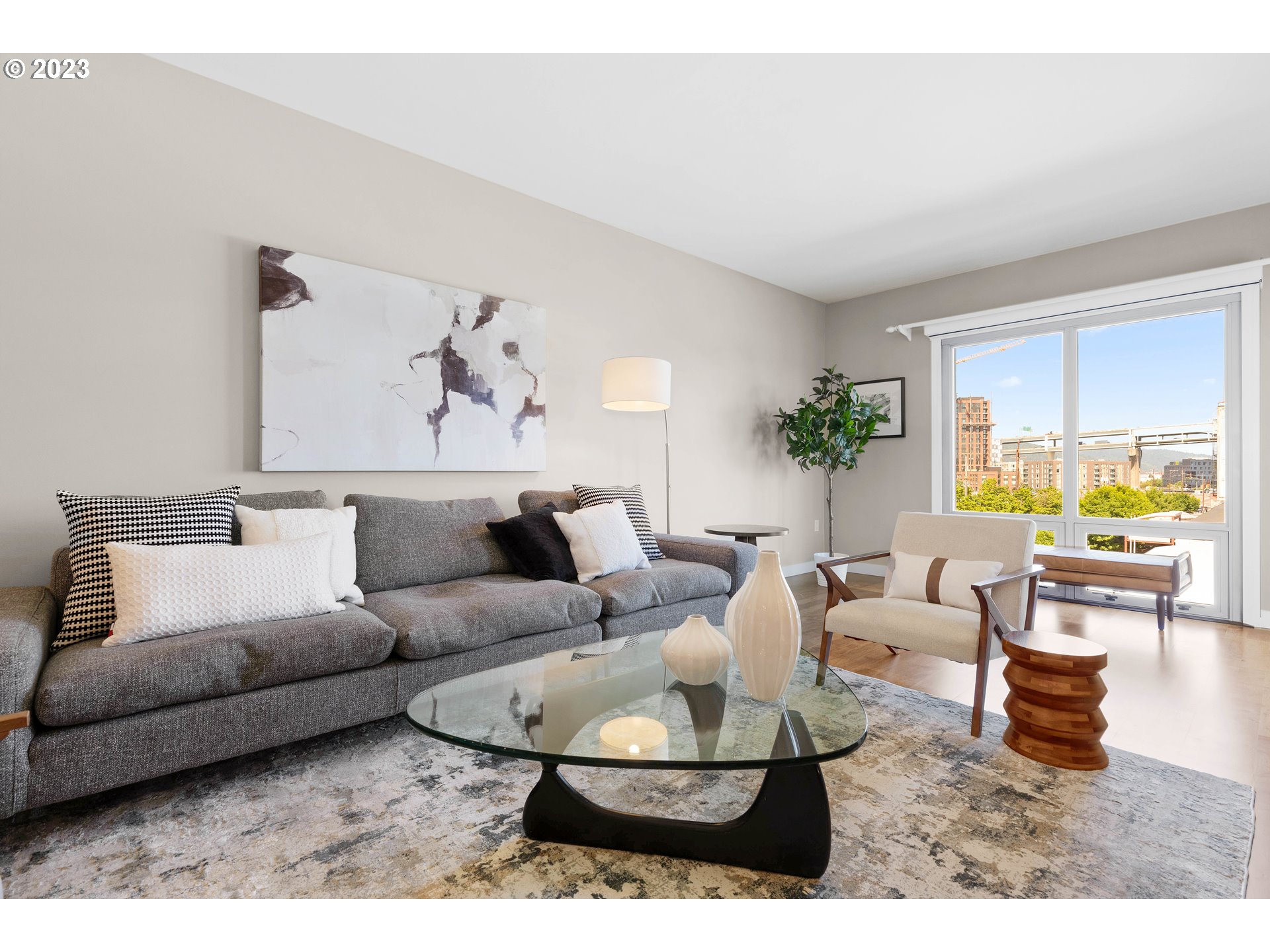 1310 NW NAITO PKWY 505