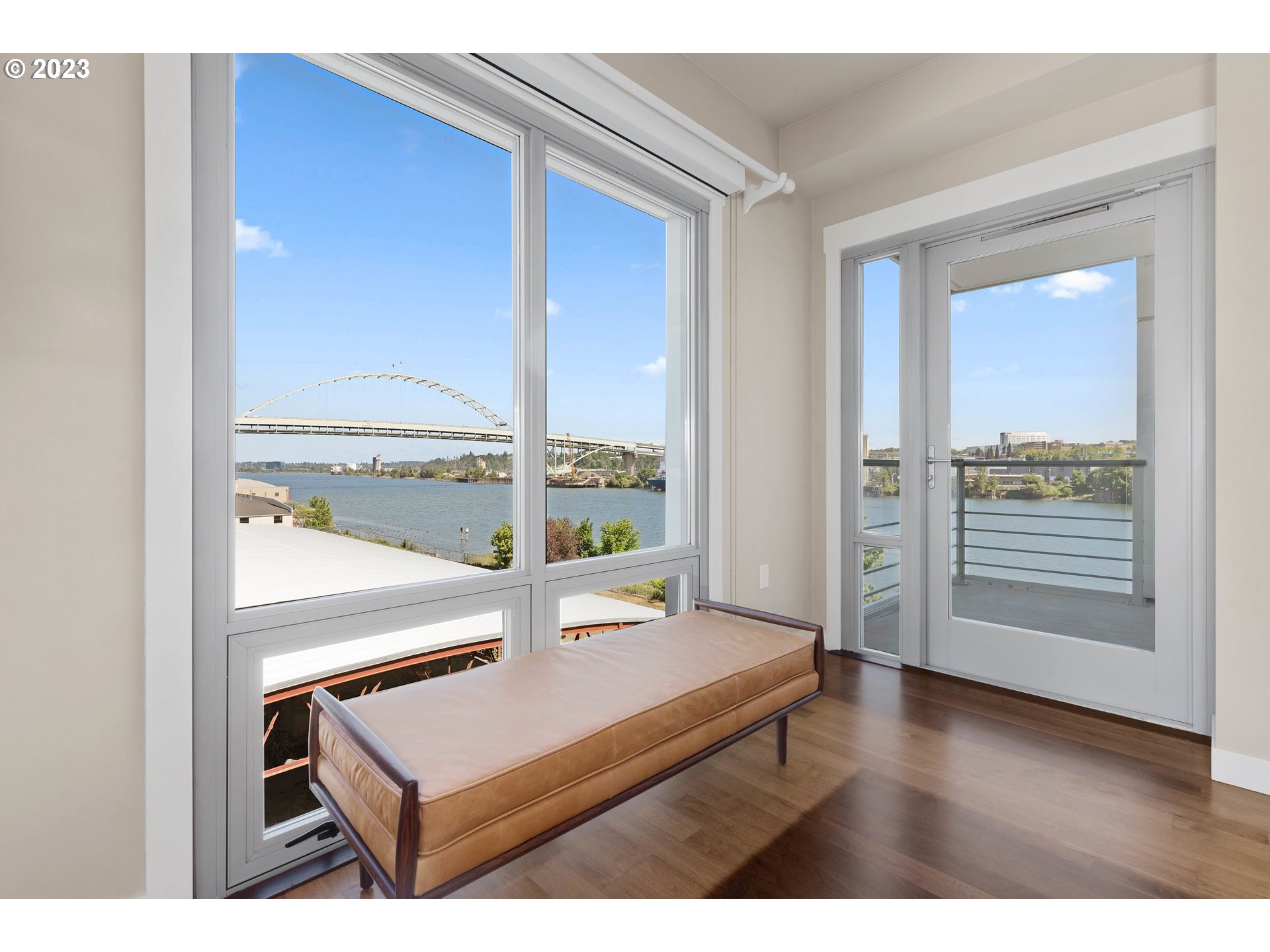 1310 NW NAITO PKWY 505