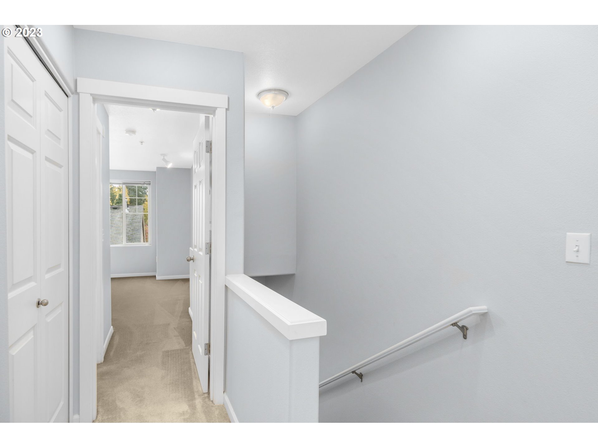 10376 NE SNOQUALMIE ST