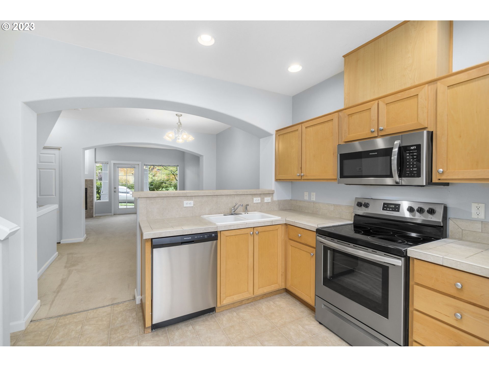 10376 NE SNOQUALMIE ST