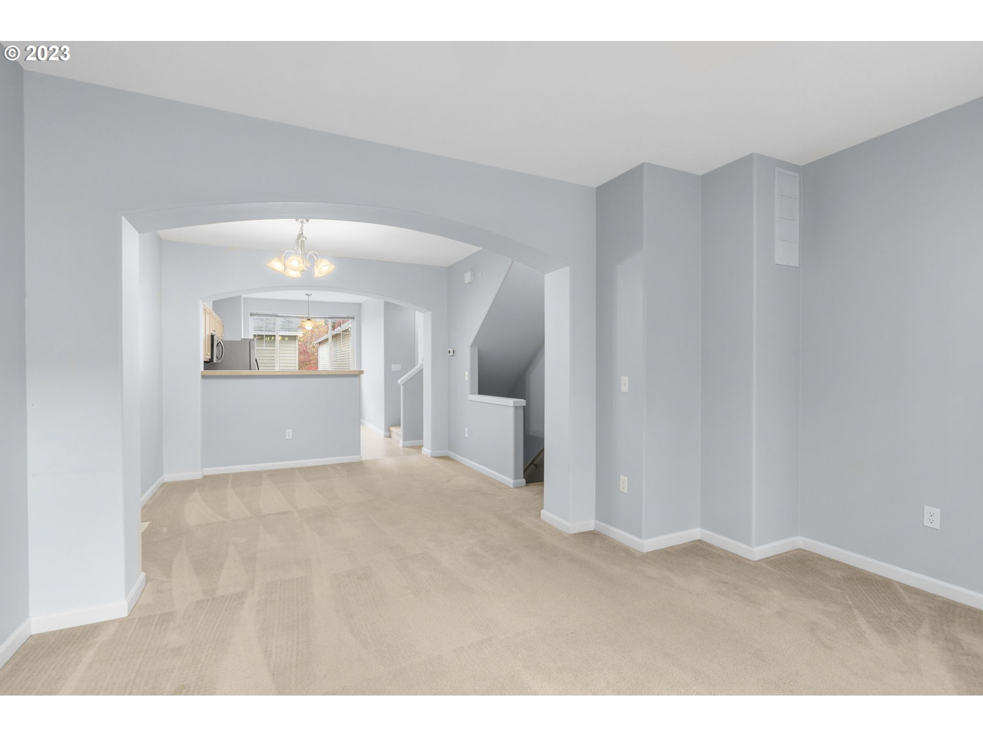 10376 NE SNOQUALMIE ST