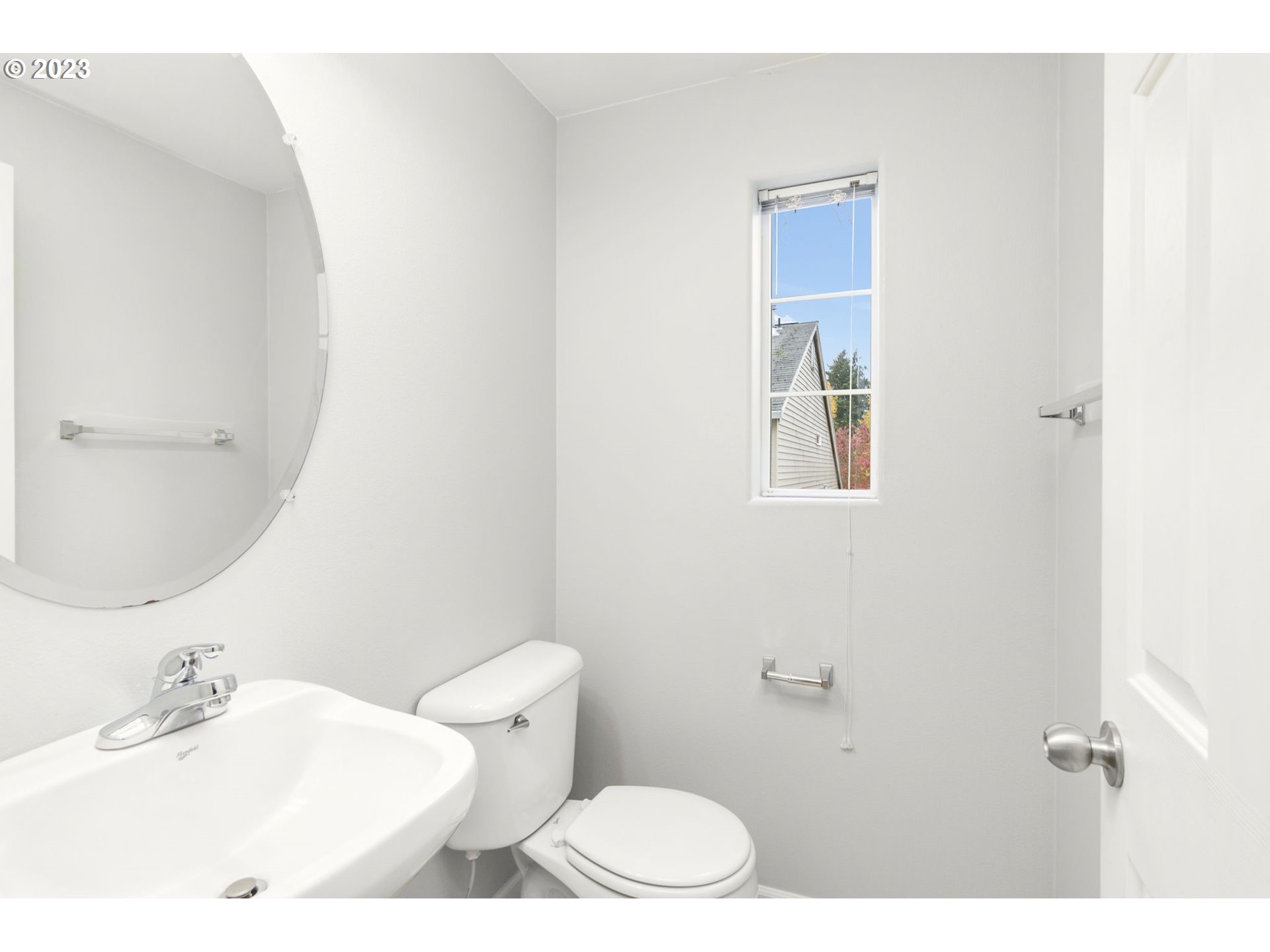 10376 NE SNOQUALMIE ST