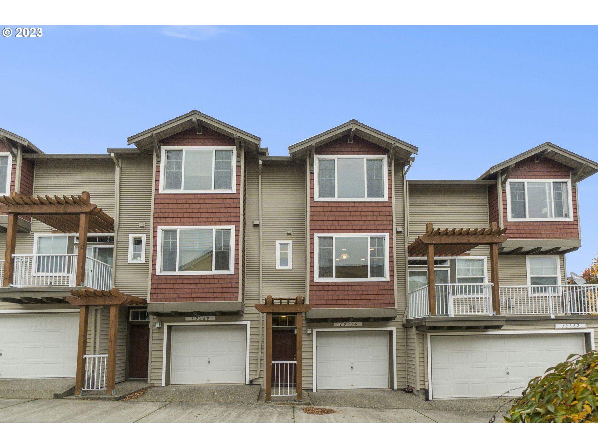 10376 NE SNOQUALMIE ST