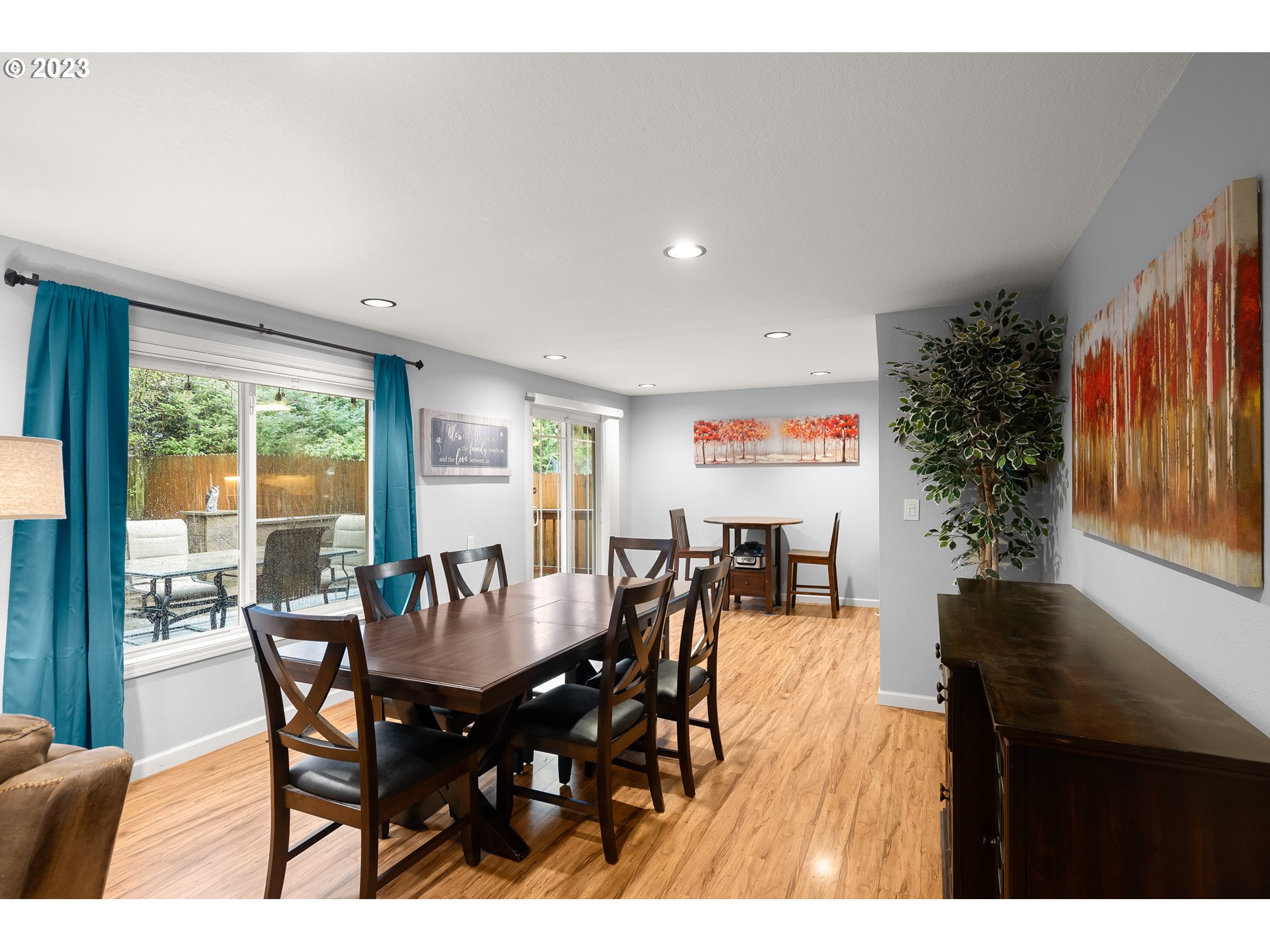 8844 SE CASABLANCA CT