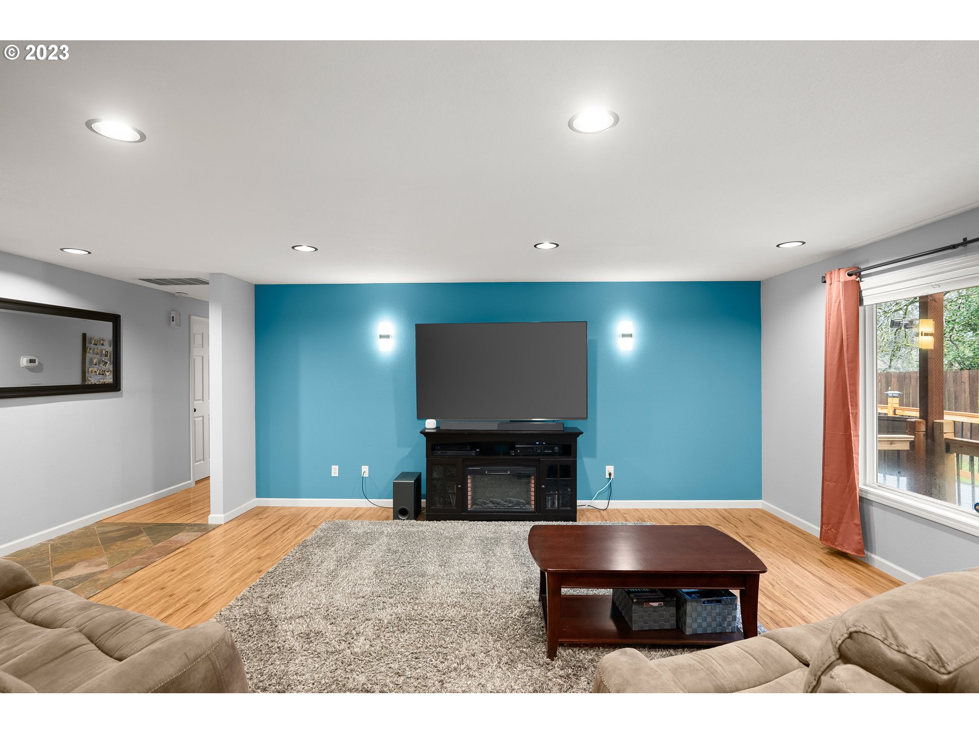 8844 SE CASABLANCA CT