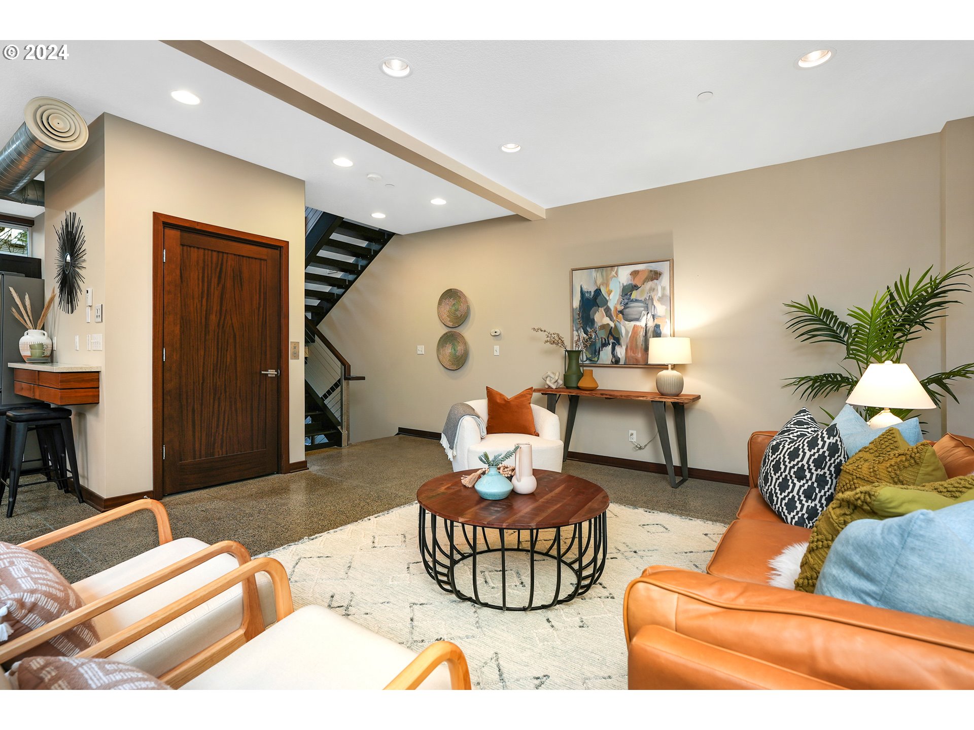 528 NE SACRAMENTO ST