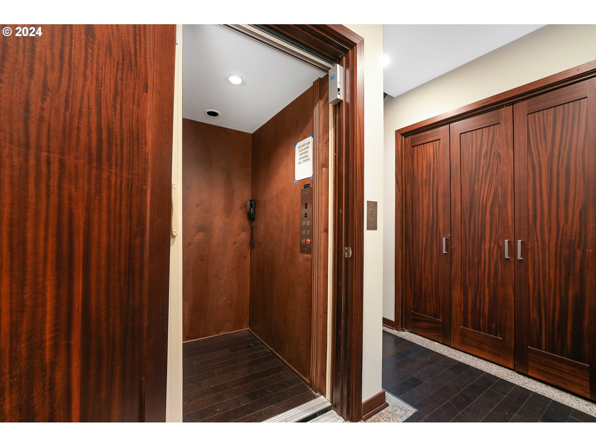 528 NE SACRAMENTO ST