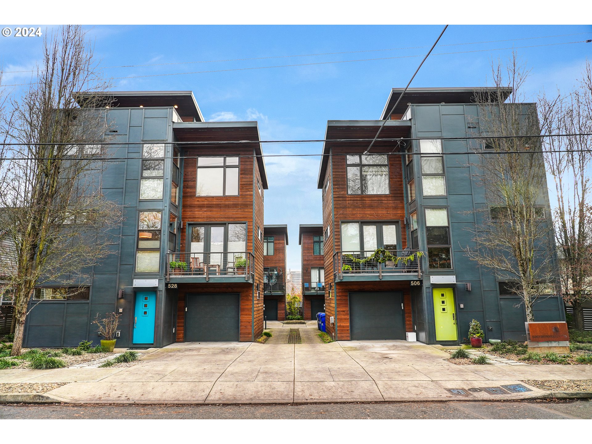 528 NE SACRAMENTO ST