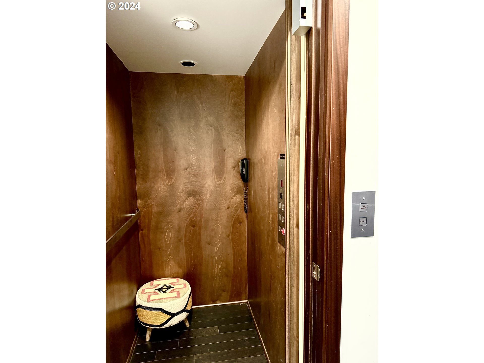 528 NE SACRAMENTO ST