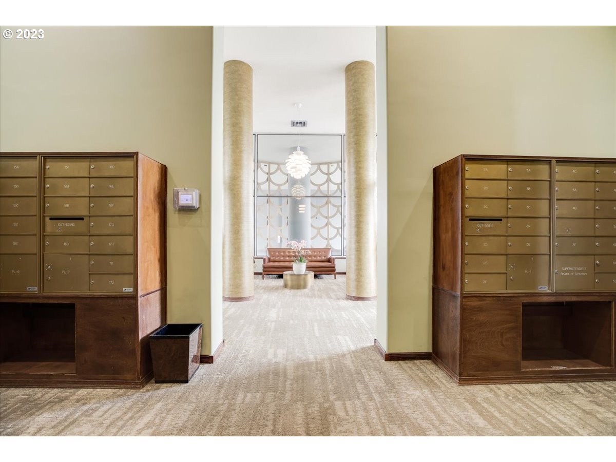 1220 NE 17TH AVE Unit: 6B