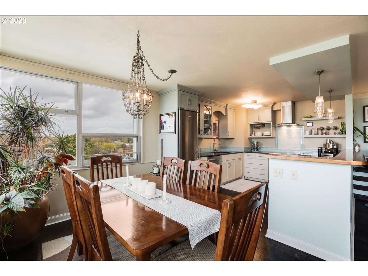 1220 NE 17TH AVE Unit: 6B