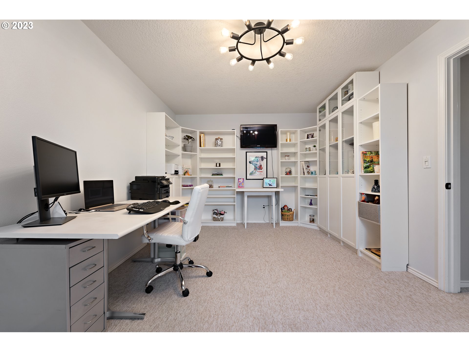 11561 SE HIGHLAND LOOP