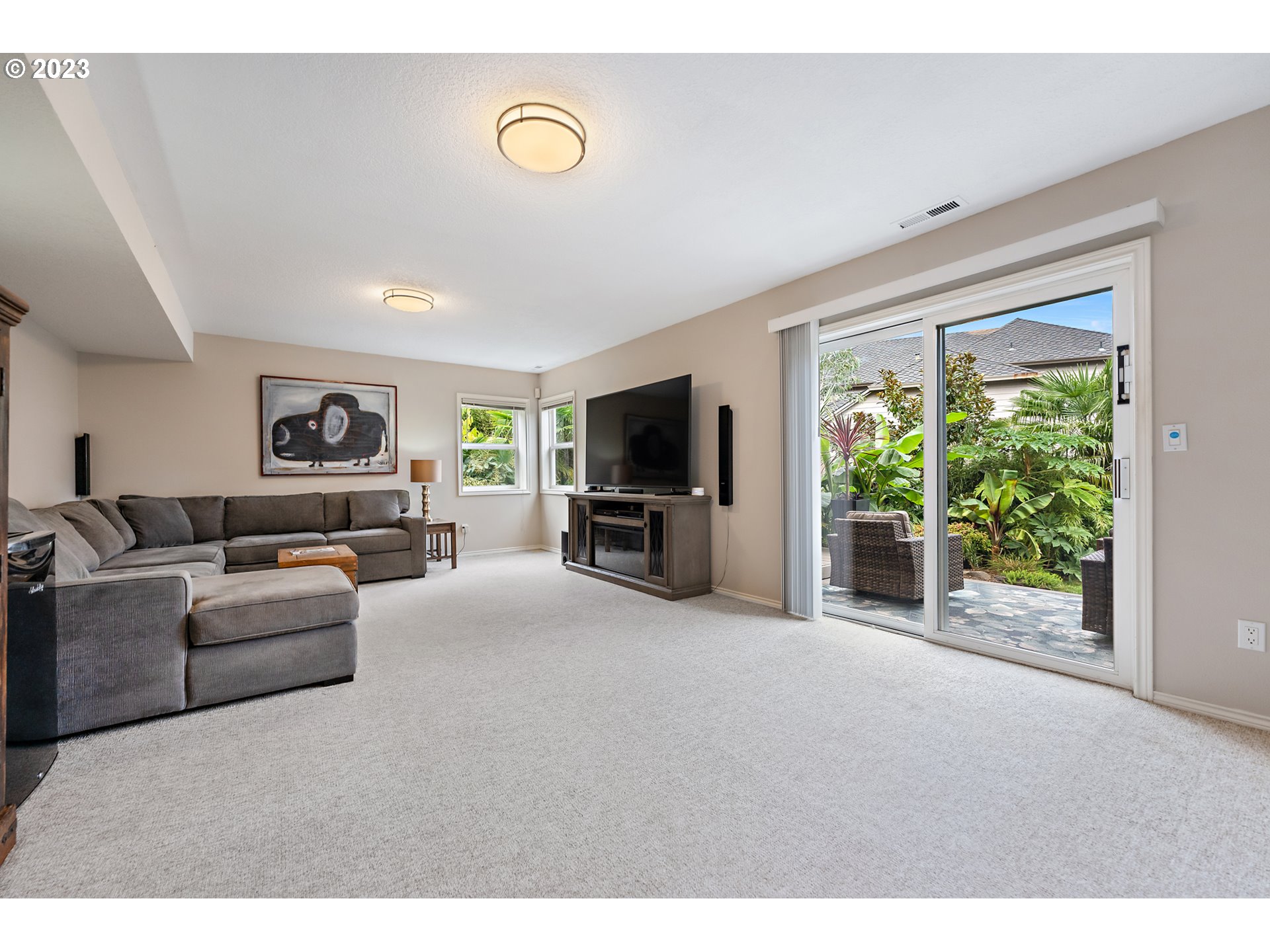 11561 SE HIGHLAND LOOP