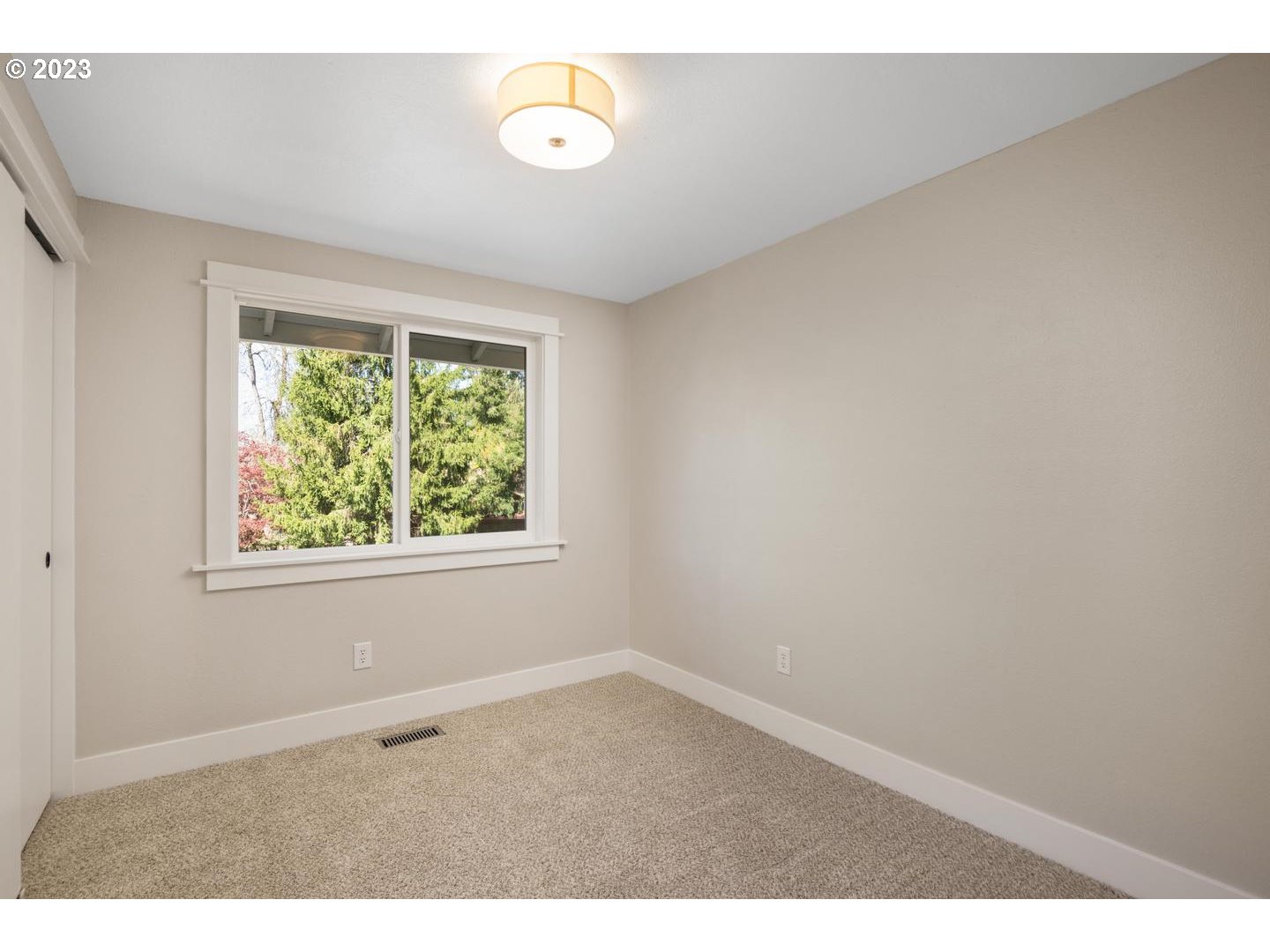 12410 SE GROVE CT
