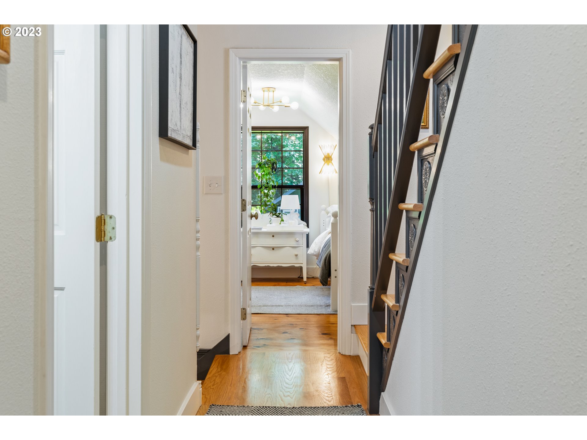 14109 NE MOUNTAIN VIEW DR