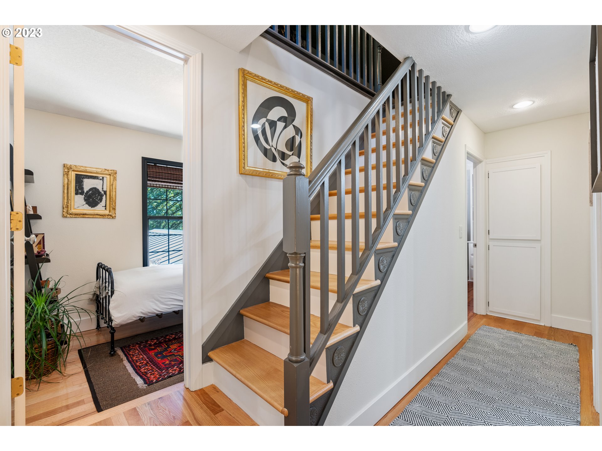 14109 NE MOUNTAIN VIEW DR