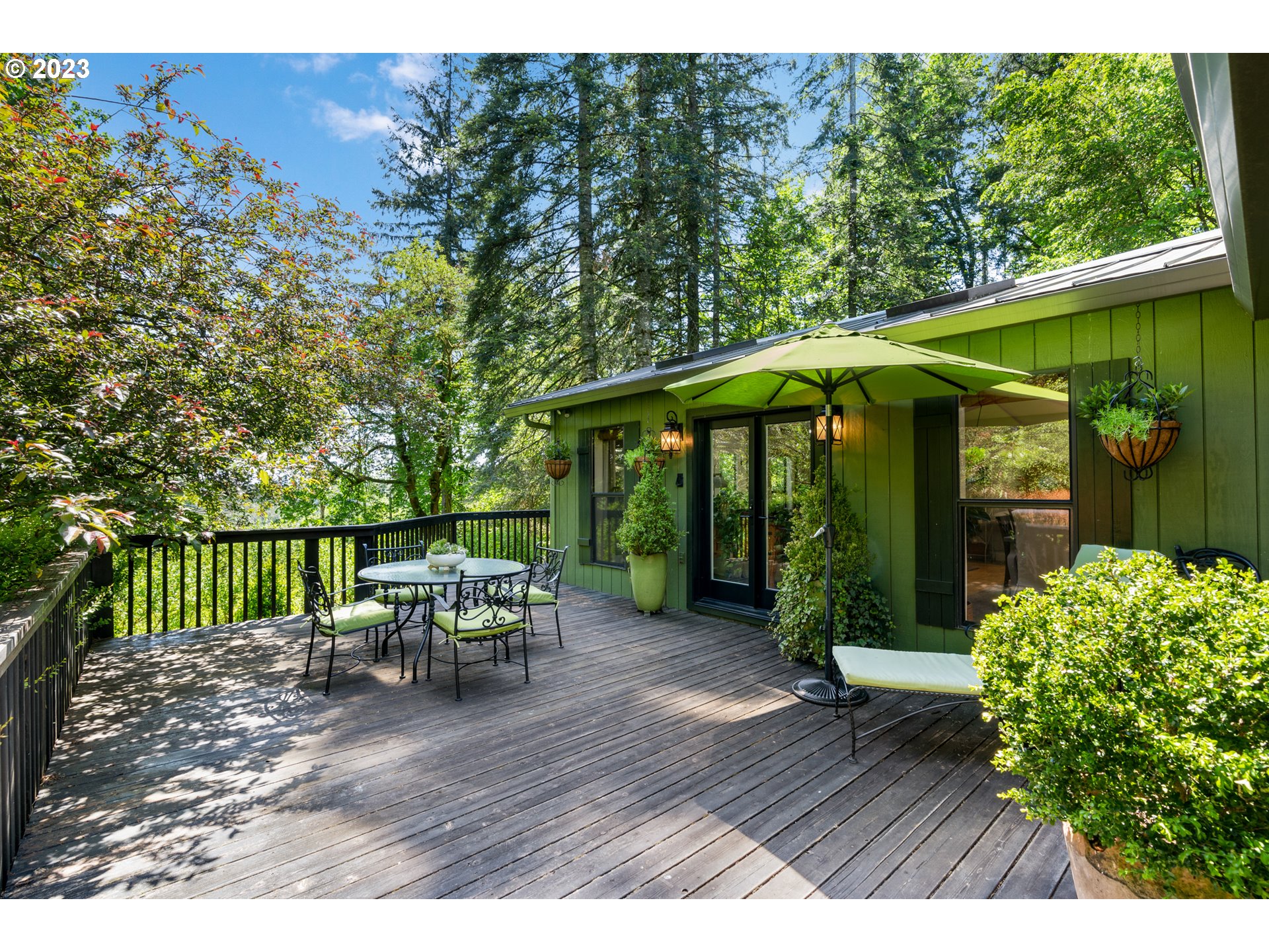 14109 NE MOUNTAIN VIEW DR