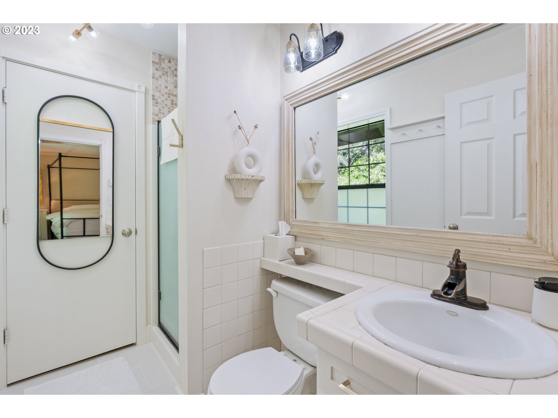 14109 NE MOUNTAIN VIEW DR