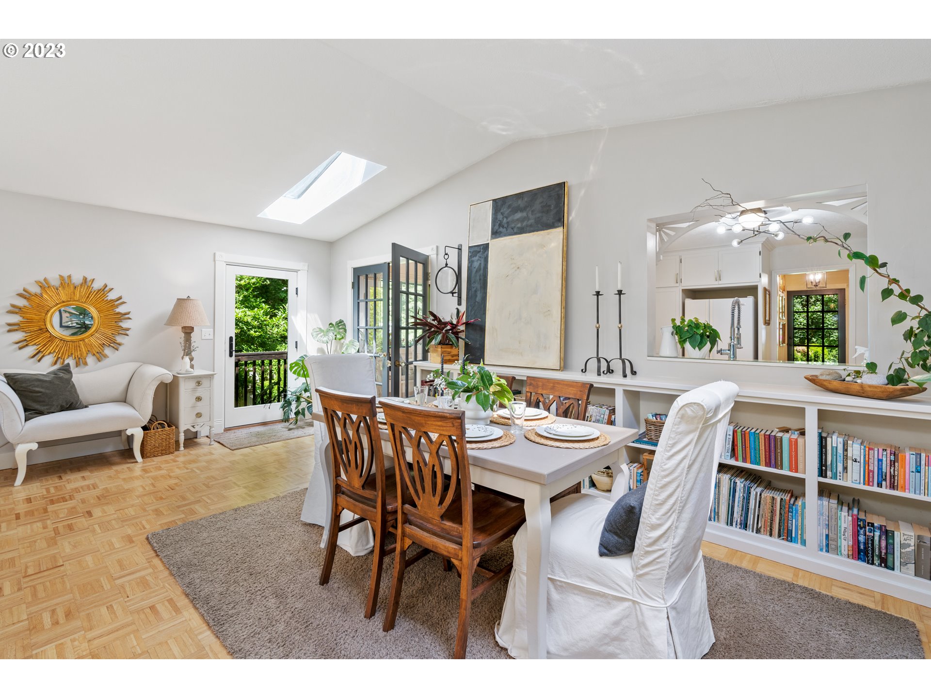 14109 NE MOUNTAIN VIEW DR