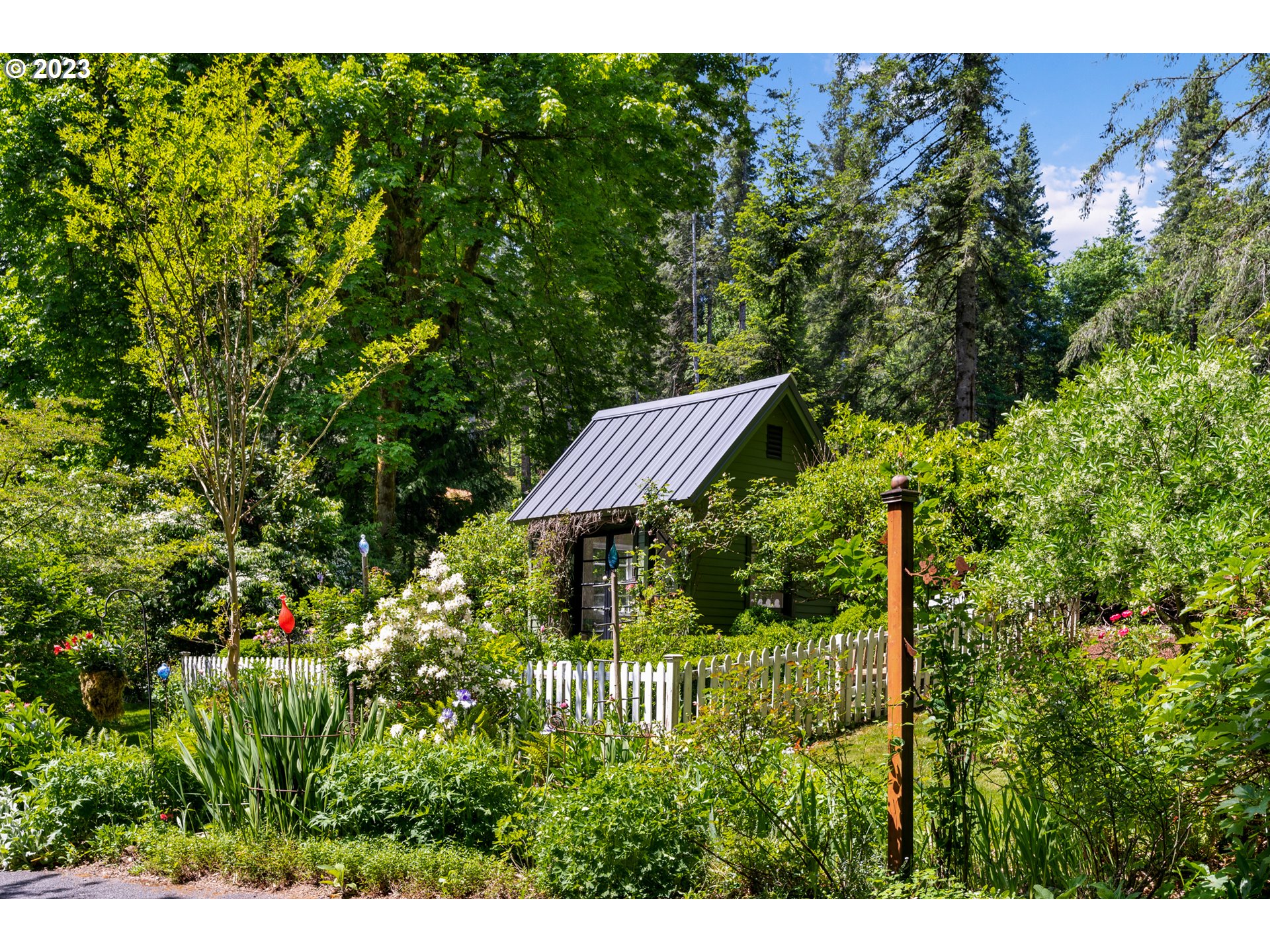 14109 NE MOUNTAIN VIEW DR